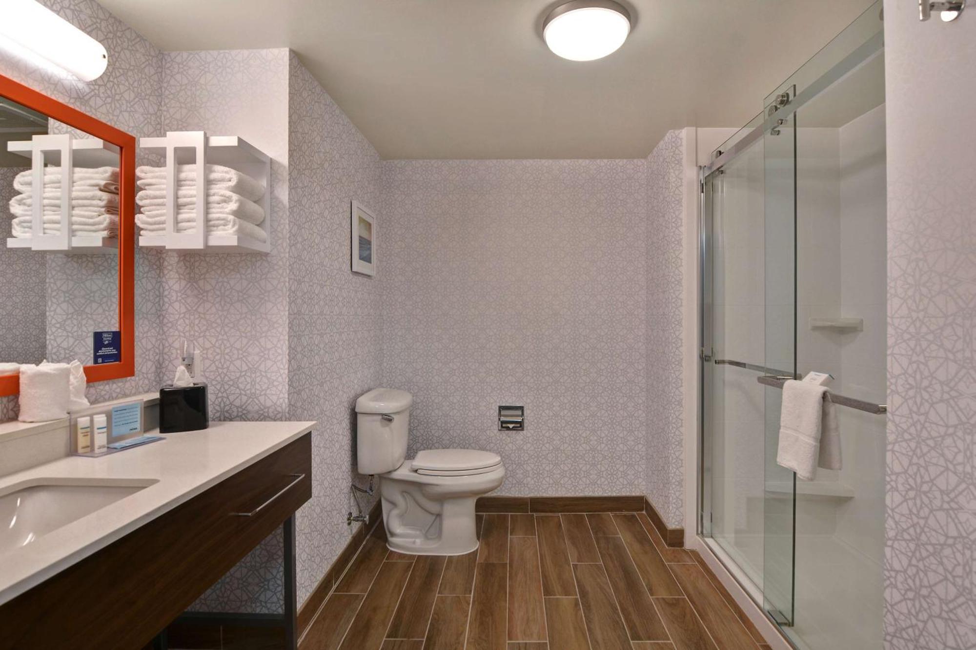 Hotel Hampton & St Petersburg Ulmerton Road Fl 3*