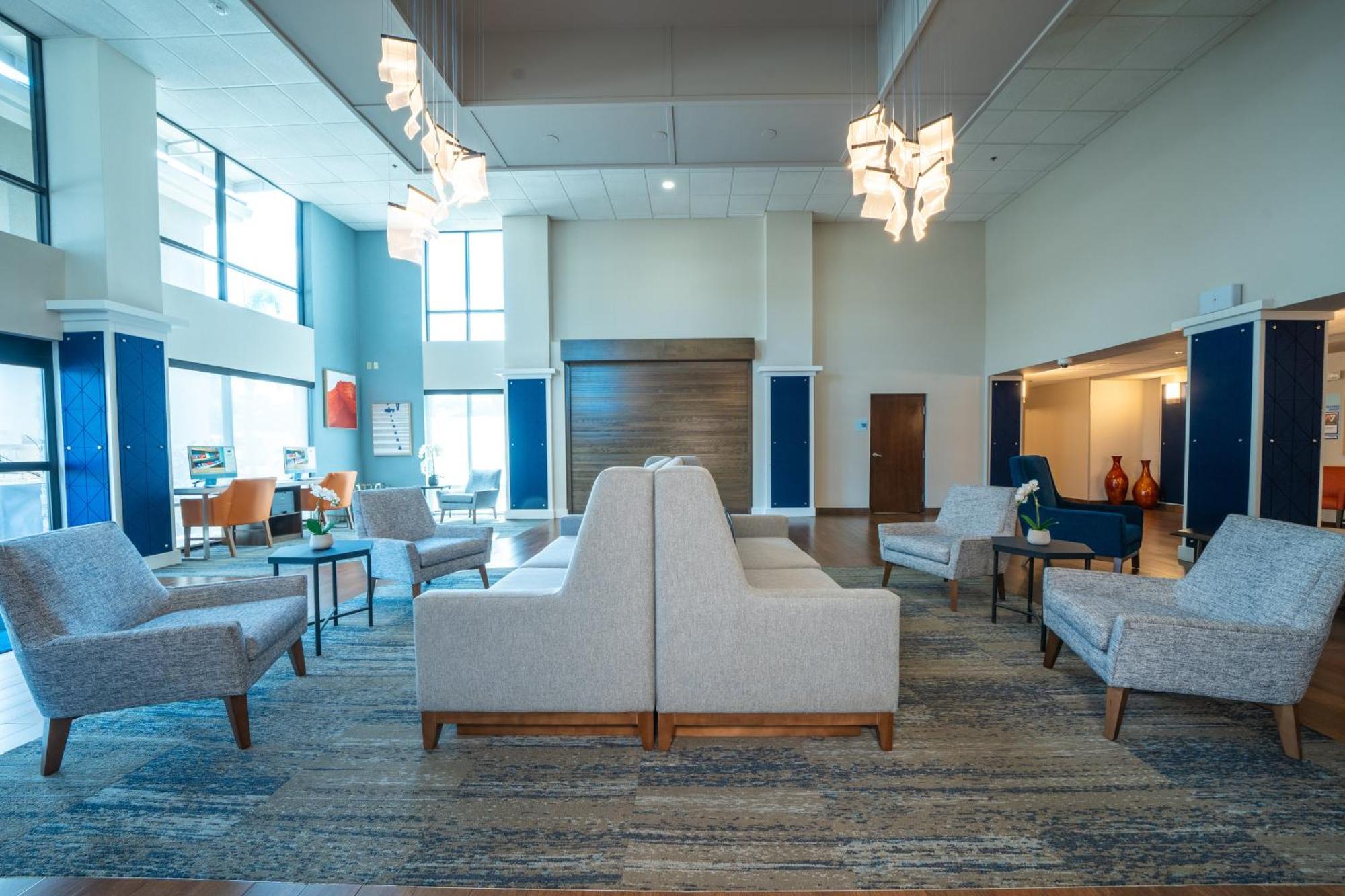 Hotel Express & Tampa-oldsmar By Ihg Oldsmar