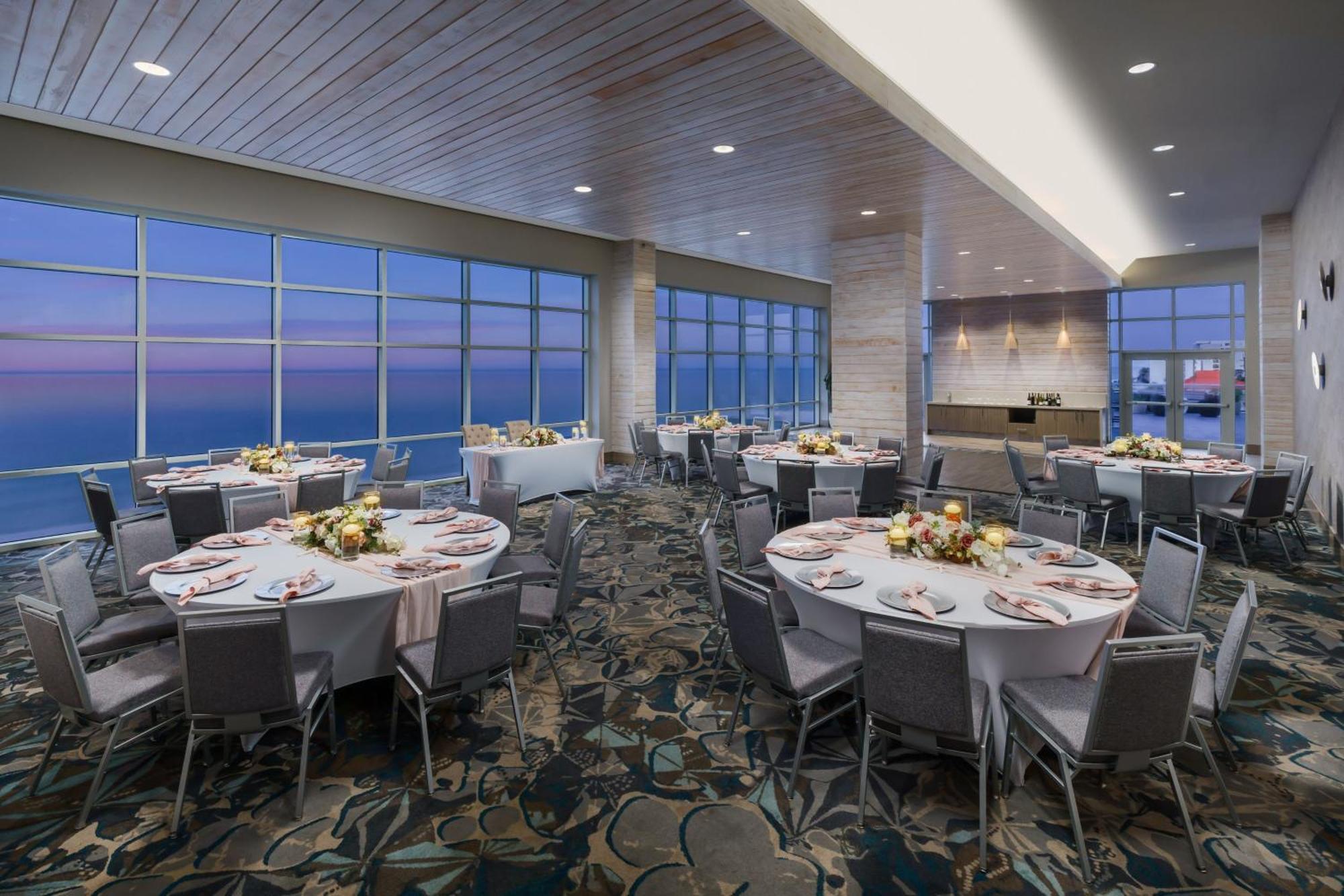 Hotel Springhill By Marriott Panama Beachfront Panama City Beach
