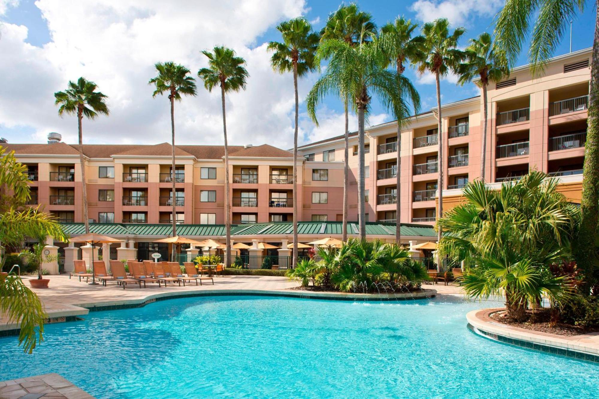Courtyard By Marriott Orlando Buena Vista In The Marriott Village Lake Buena Vista