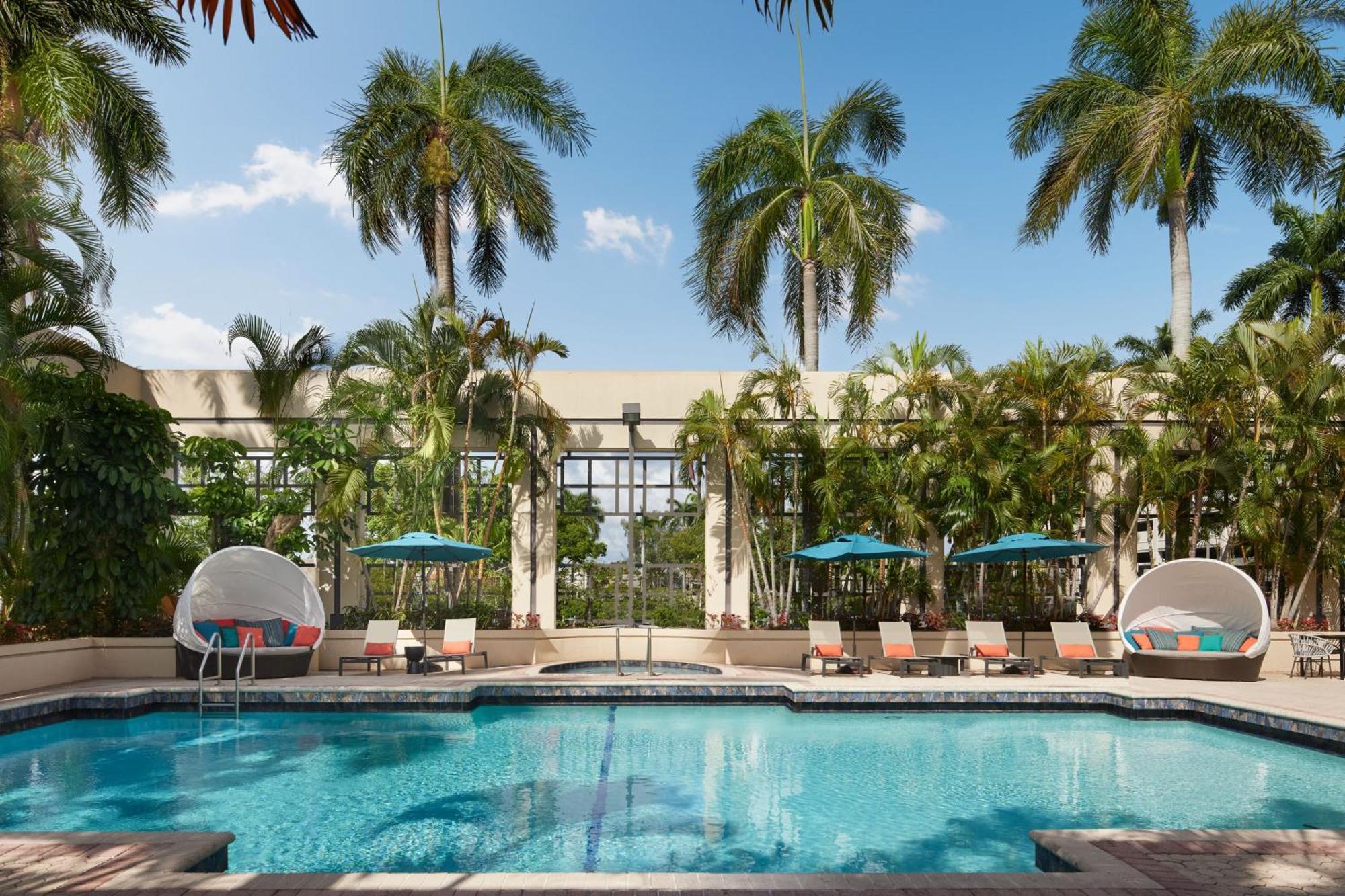 Marriott At Boca Center Hotel 4*