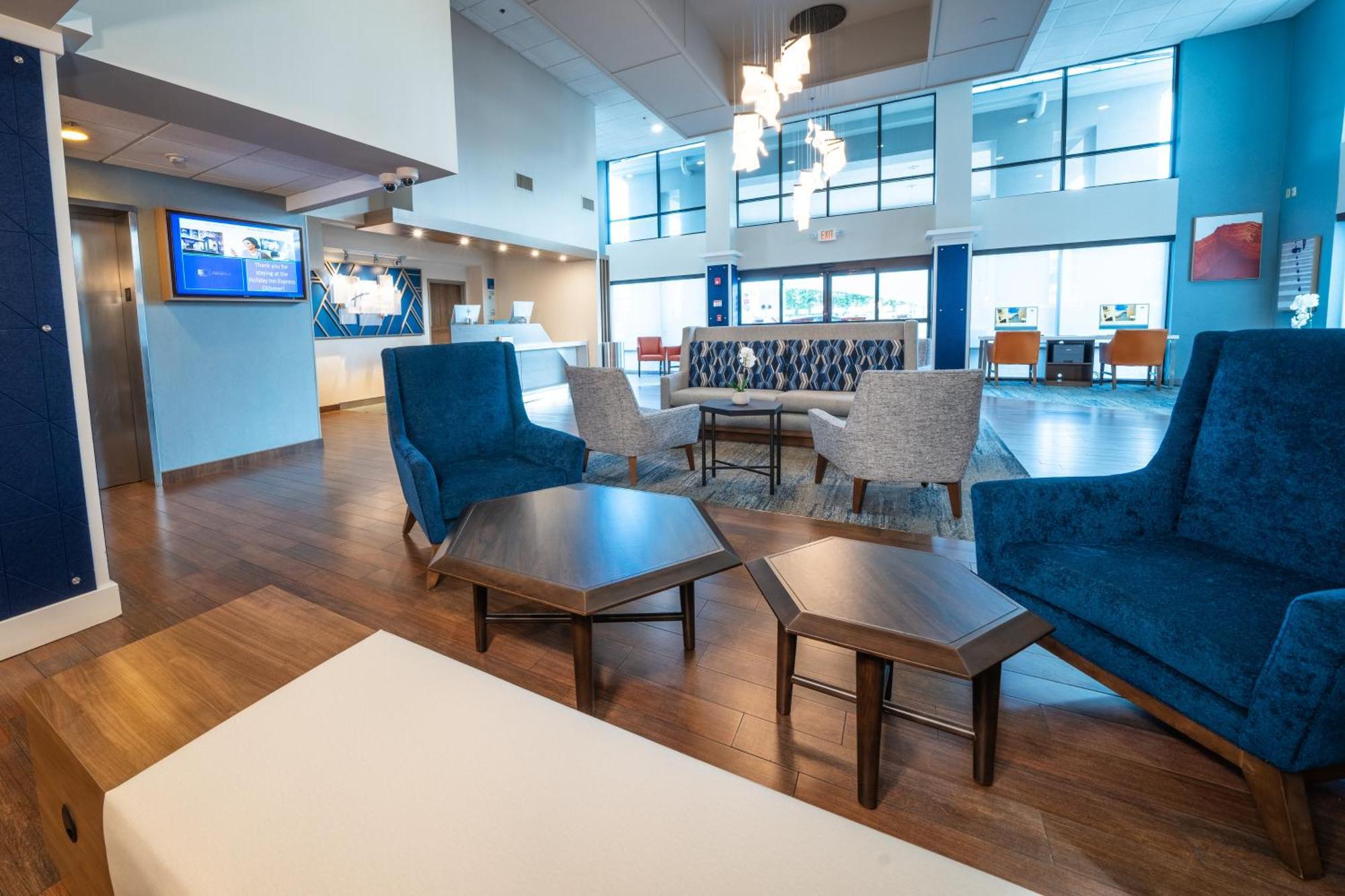 Express & Tampa-oldsmar By Ihg Oldsmar
