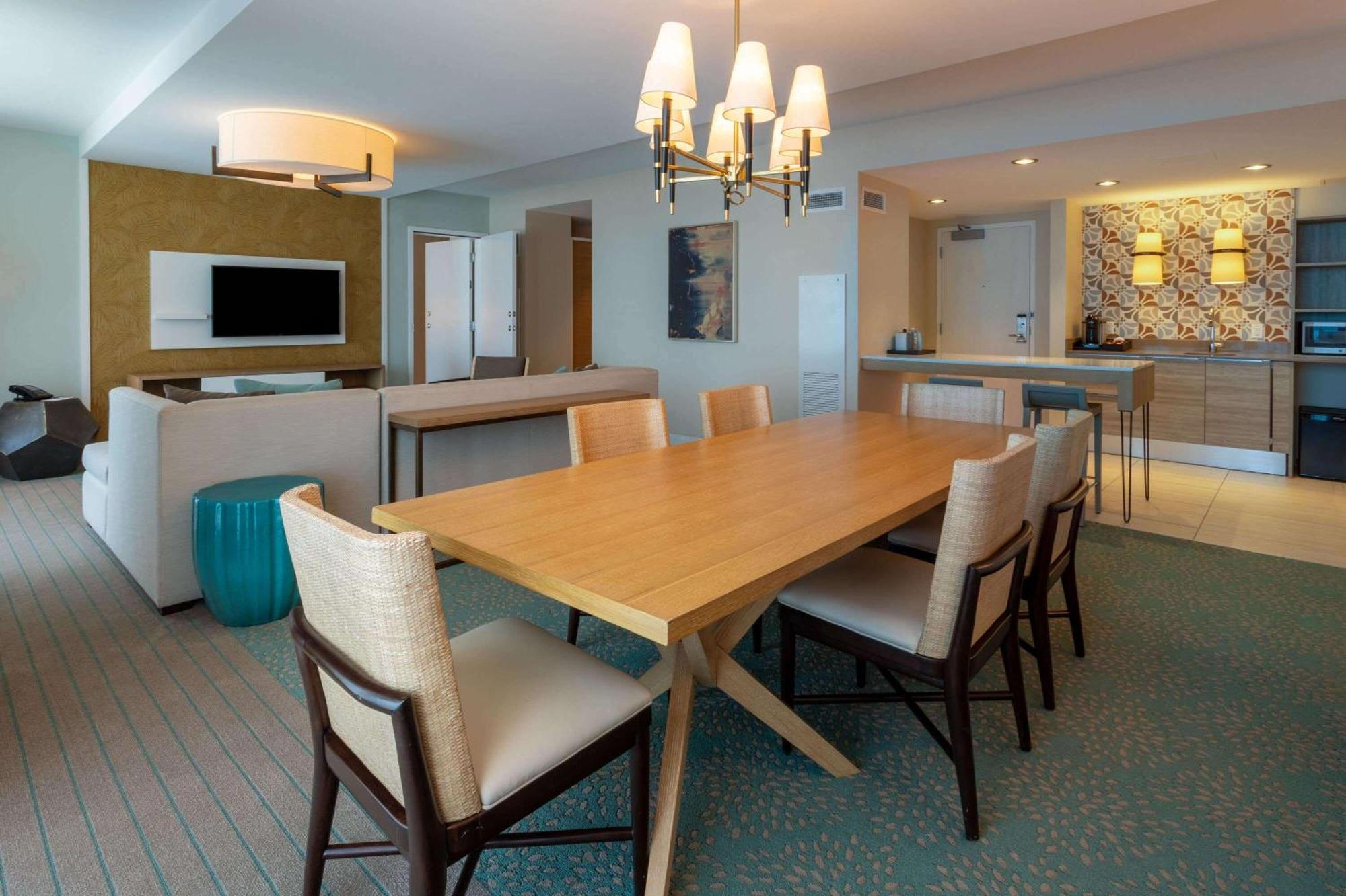 Wyndham Grand Beach Resort