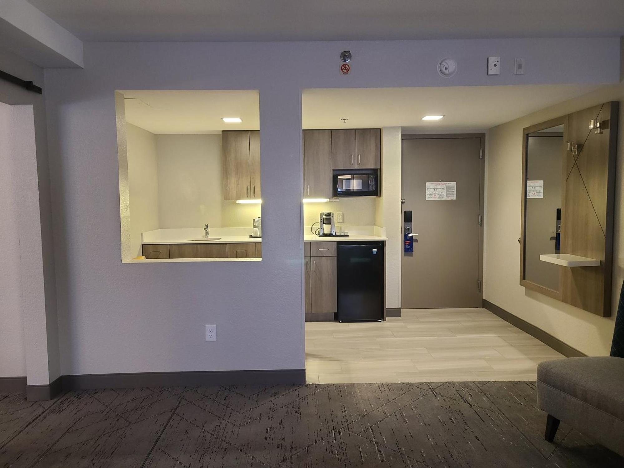 Express Lauderdale North - Executive Airport By Ihg Hotel 2*
