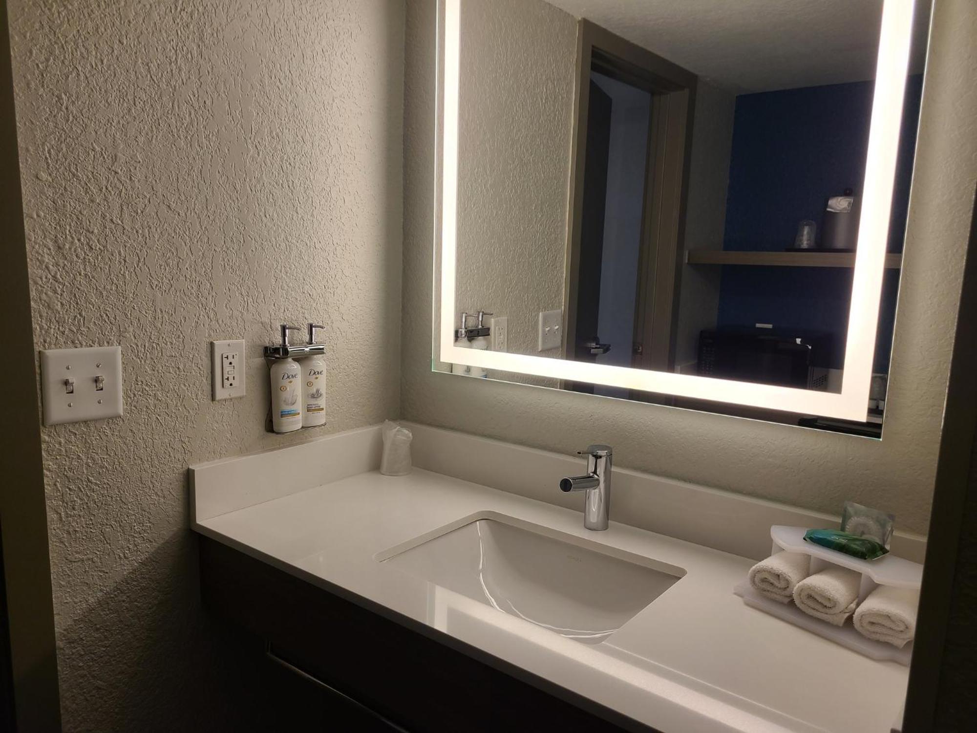 Express Lauderdale North - Executive Airport By Ihg 2*