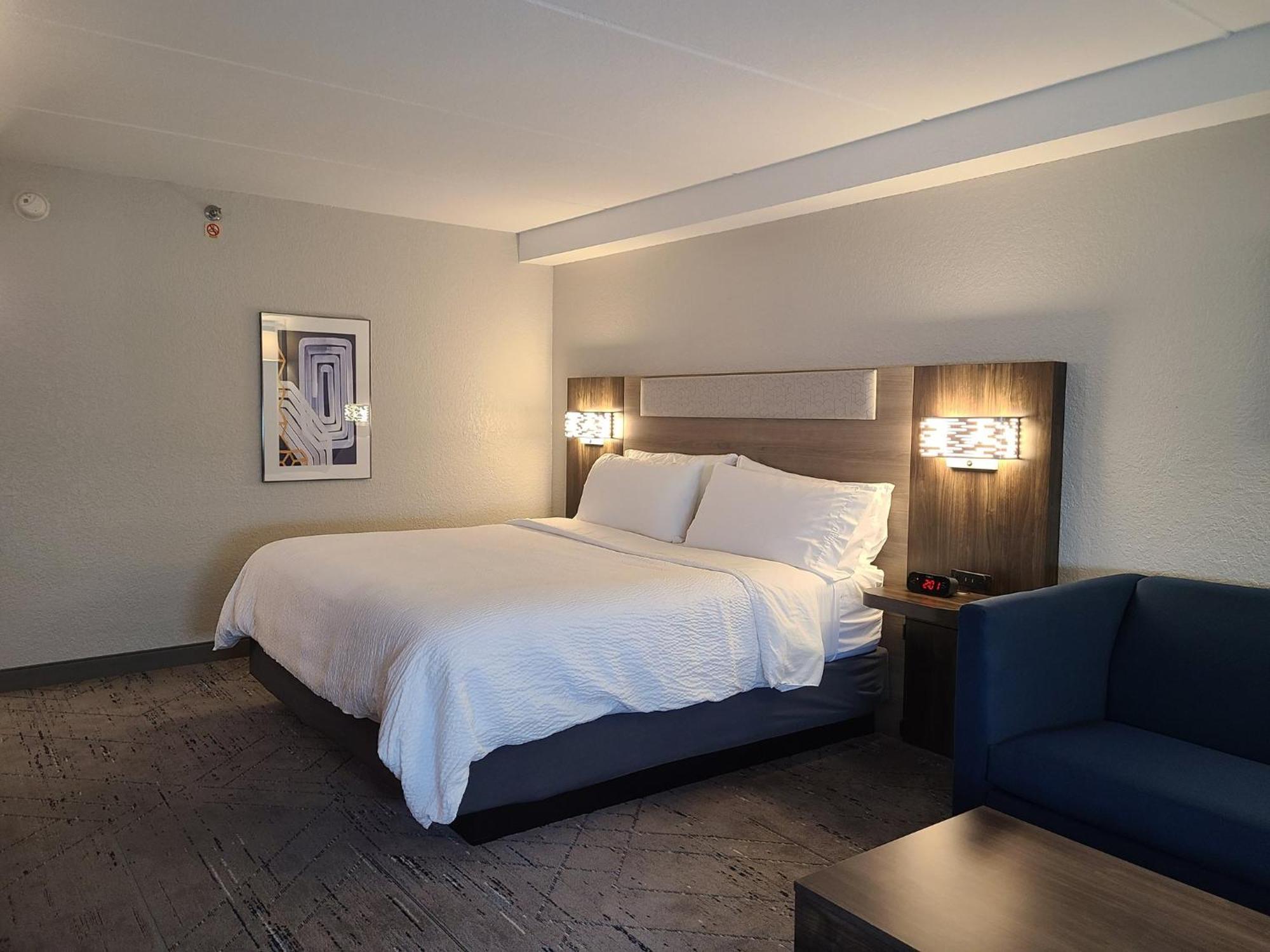 Hotel Express Lauderdale North - Executive Airport By Ihg 2*