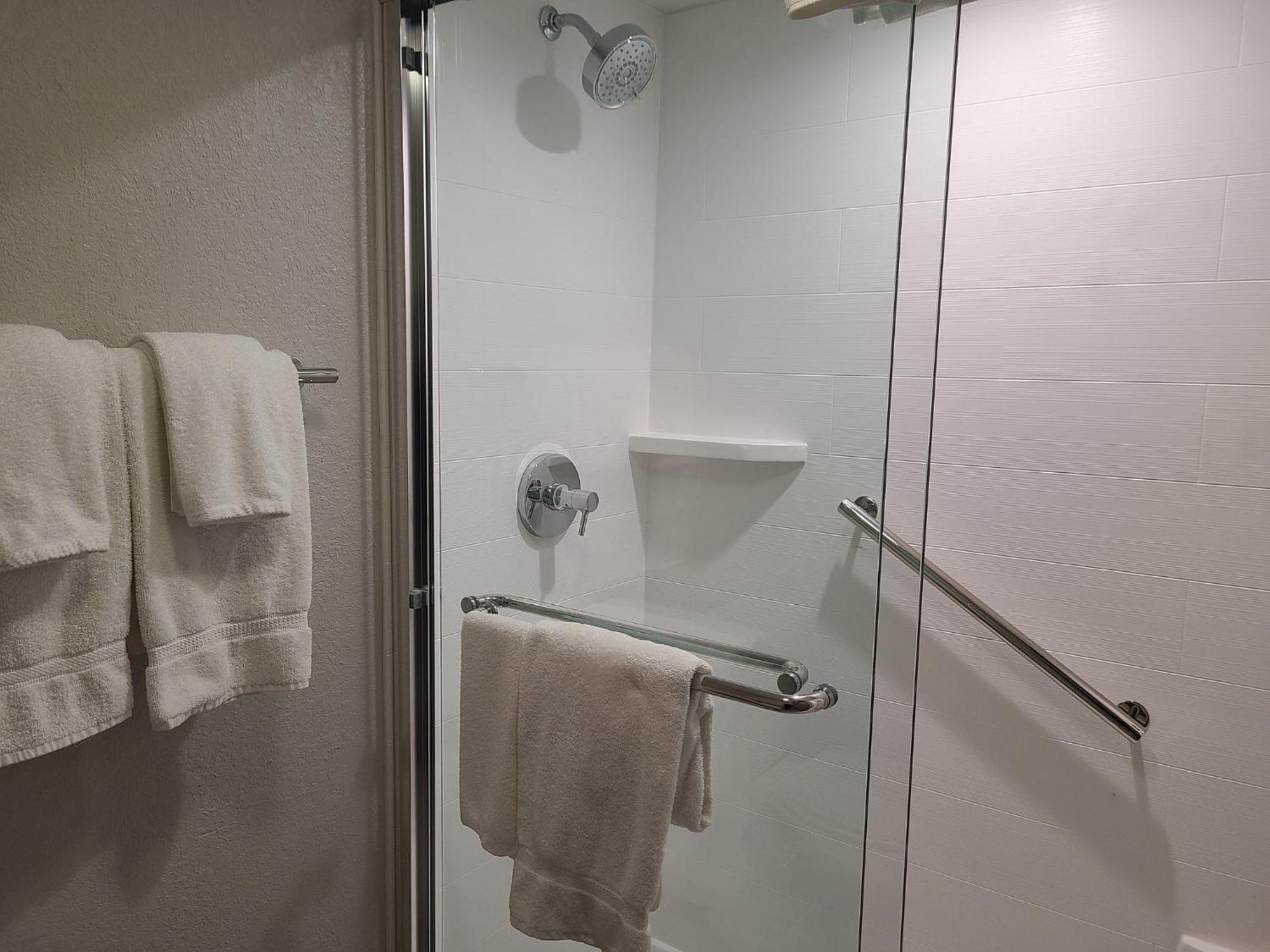 Express Lauderdale North - Executive Airport By Ihg Hotel 2*