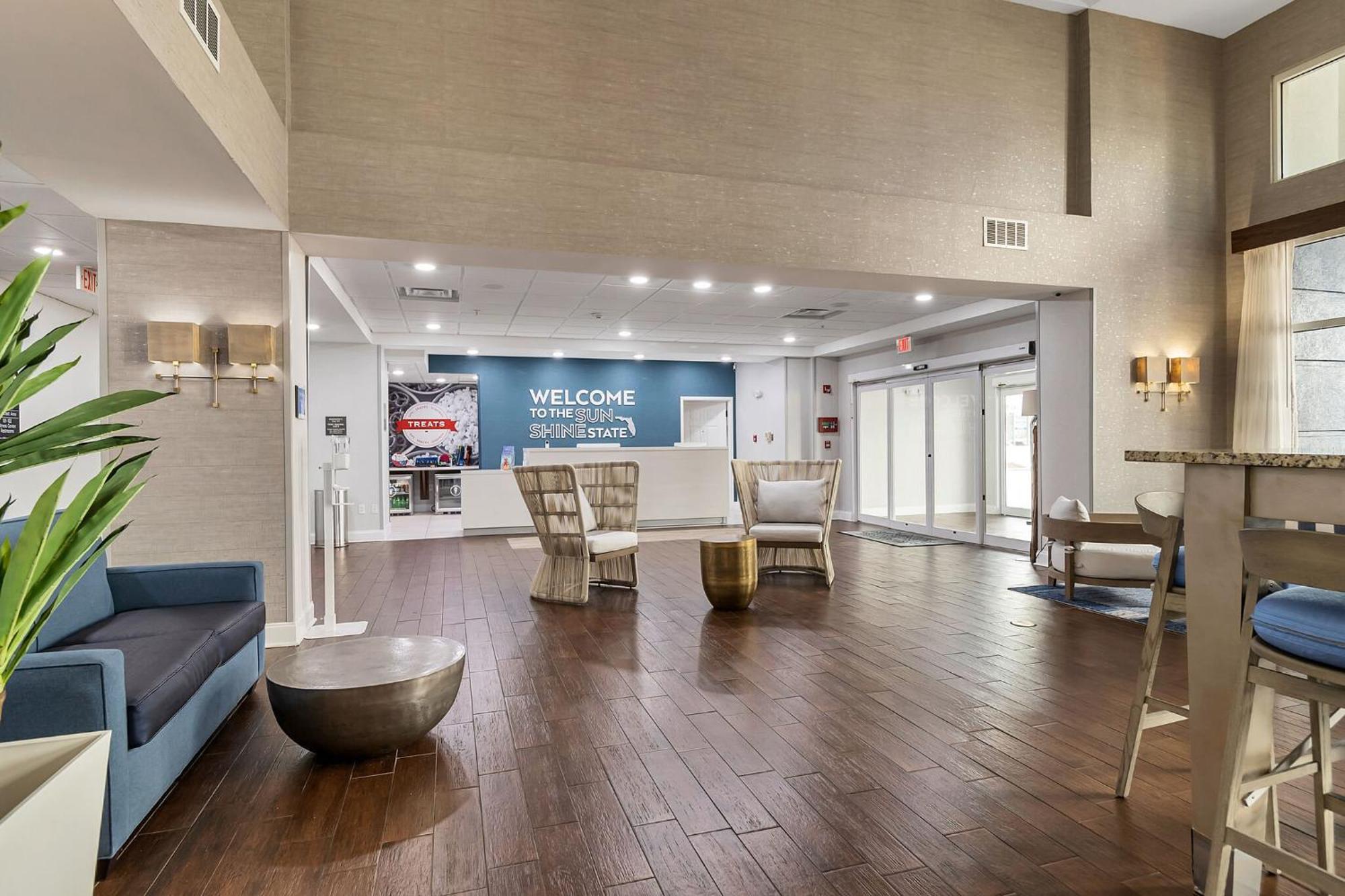Express & Destin - Miramar By Ihg Hotel 3*
