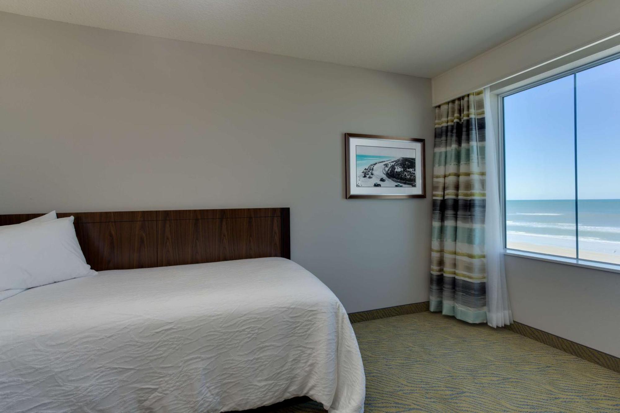 Hilton Garden Daytona Oceanfront Hotel 3*