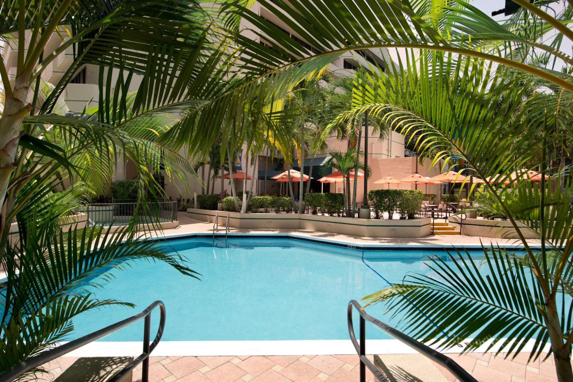 Hotel Embassy