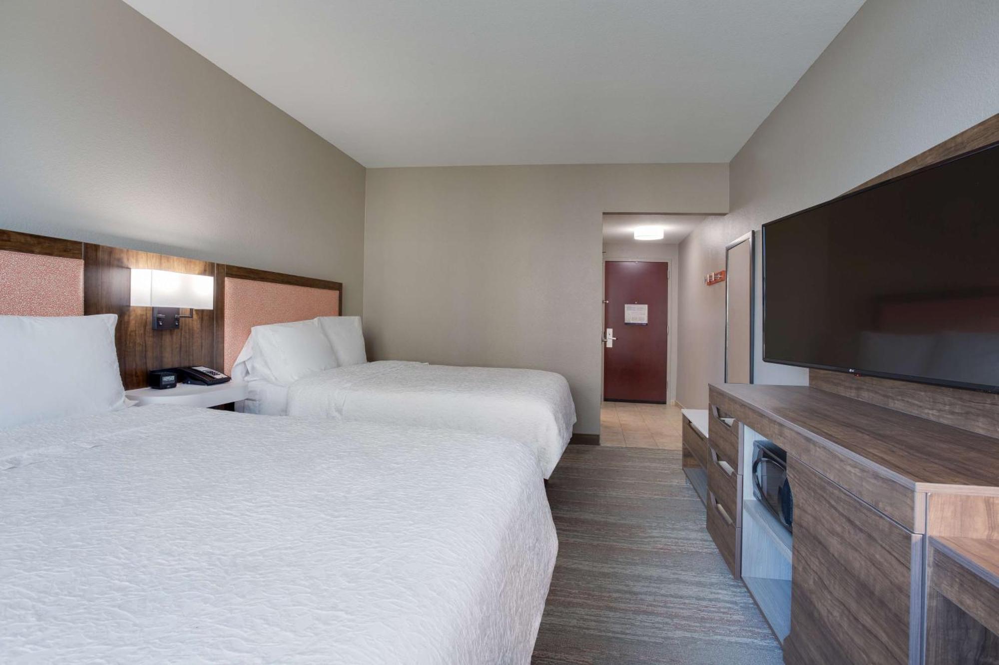 Hampton & Lauderdale - Hotel Miramar