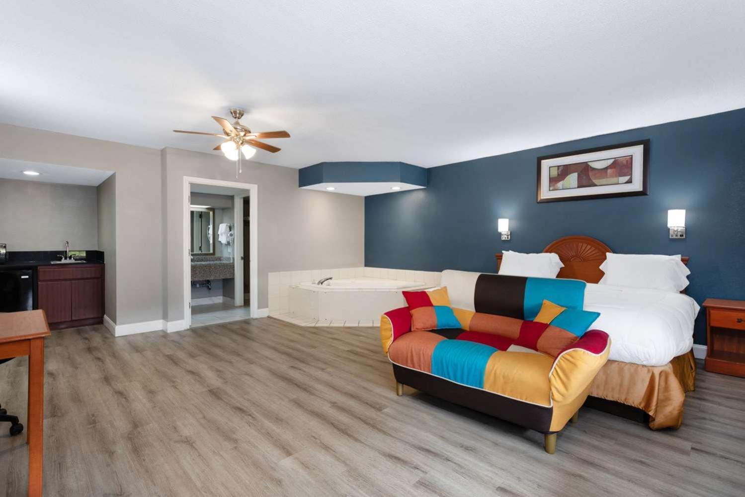 Baymont By Wyndham 2*