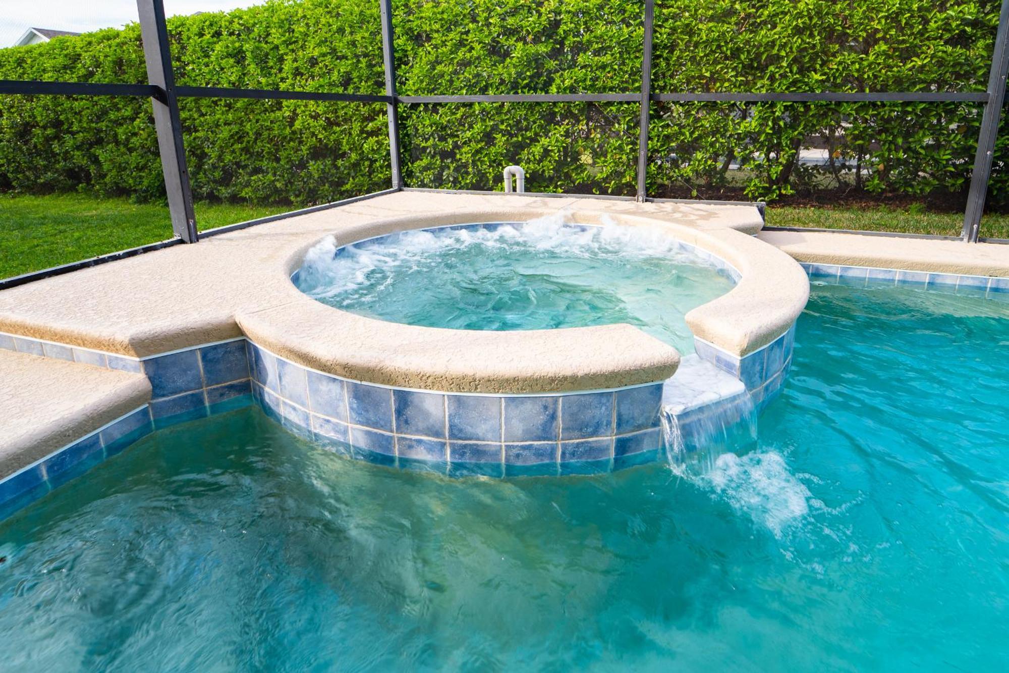 Holiday home Comfortable Pool With & Games Close To Davenport