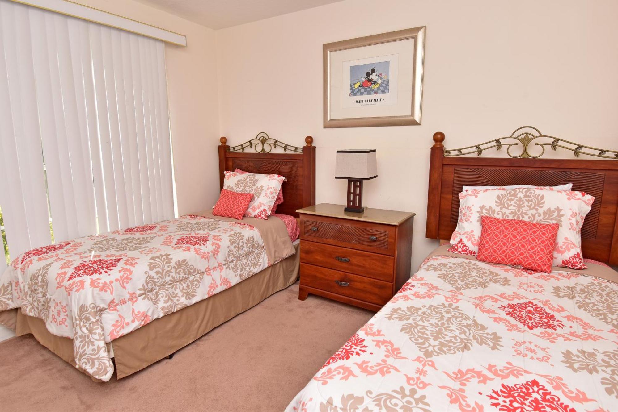 Holiday home Comfortable Pool With & Games Close To *