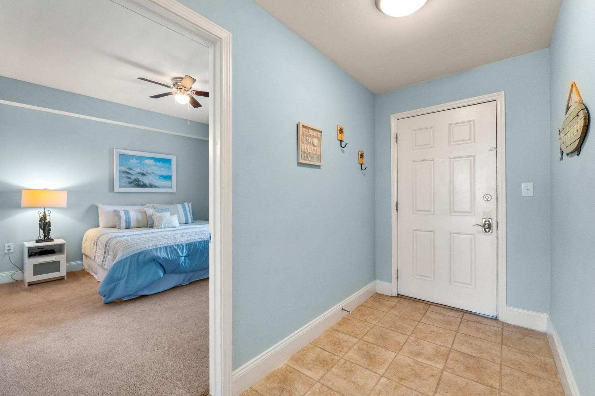 Laketown Wharf #320 By Nautical *