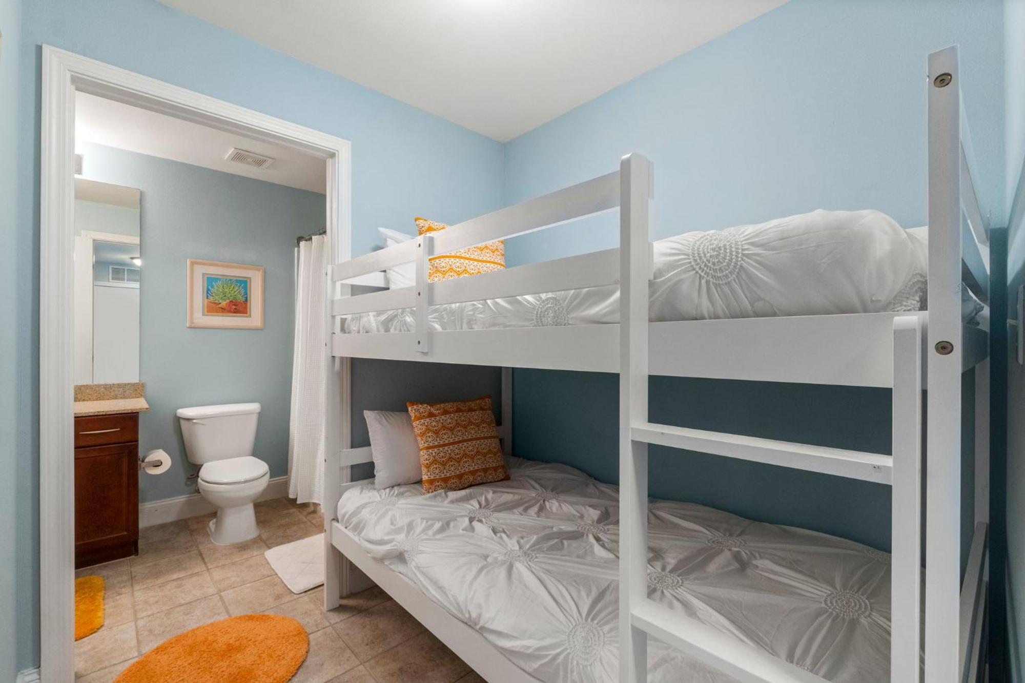 Laketown Wharf #320 By Nautical *