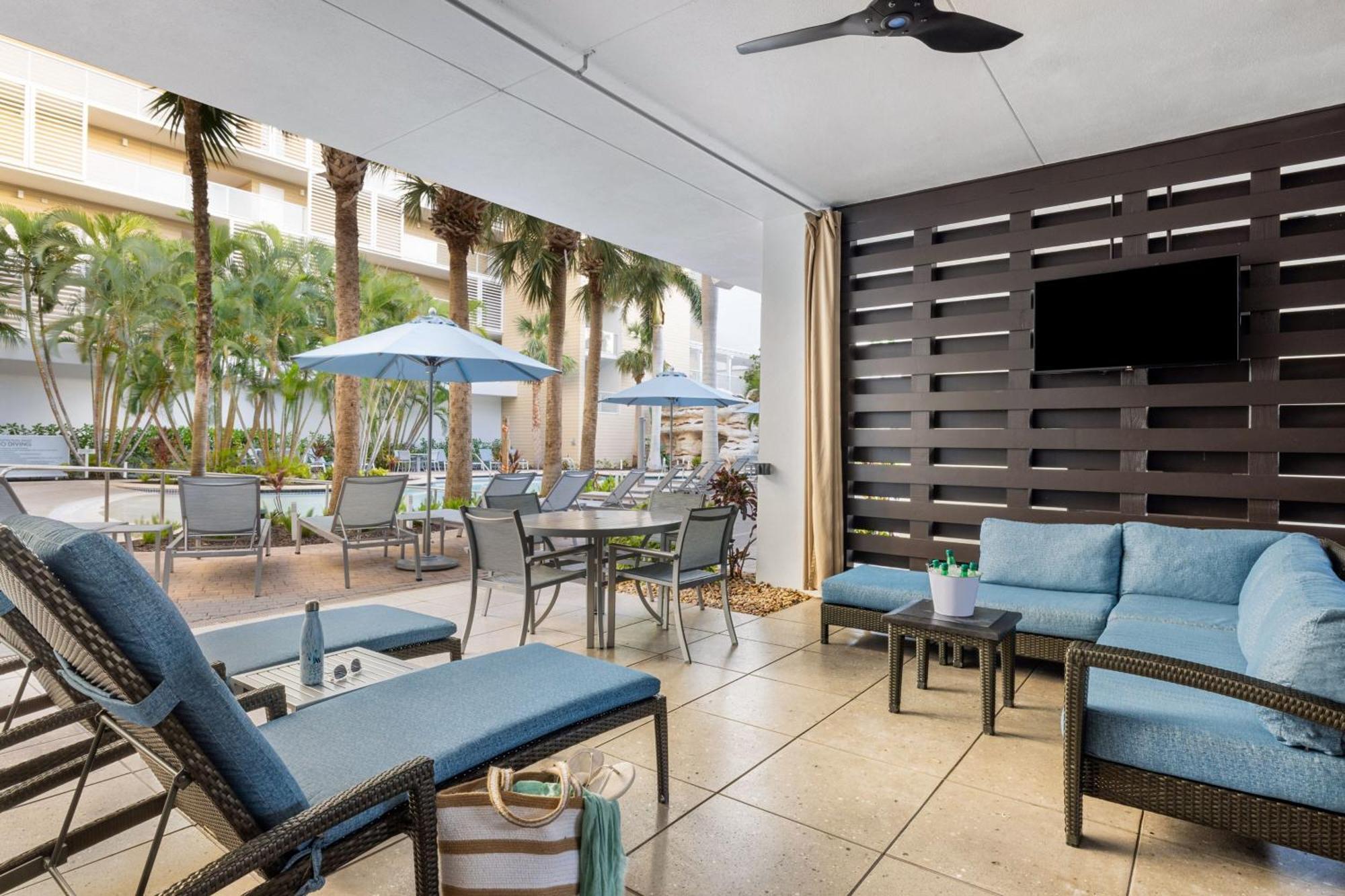 Marriott's Crystal Shores Hotel 4*