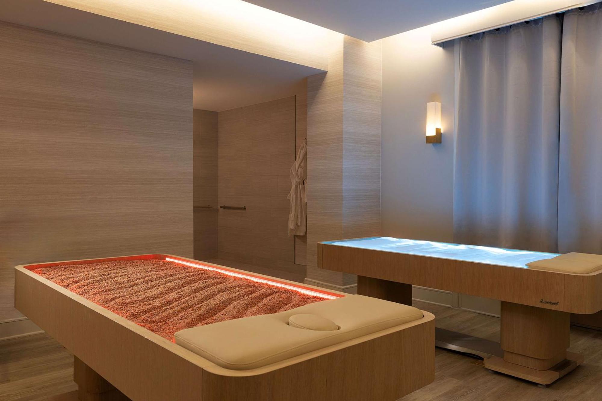 Resort Signia By Hilton Orlando - An Official Walt World