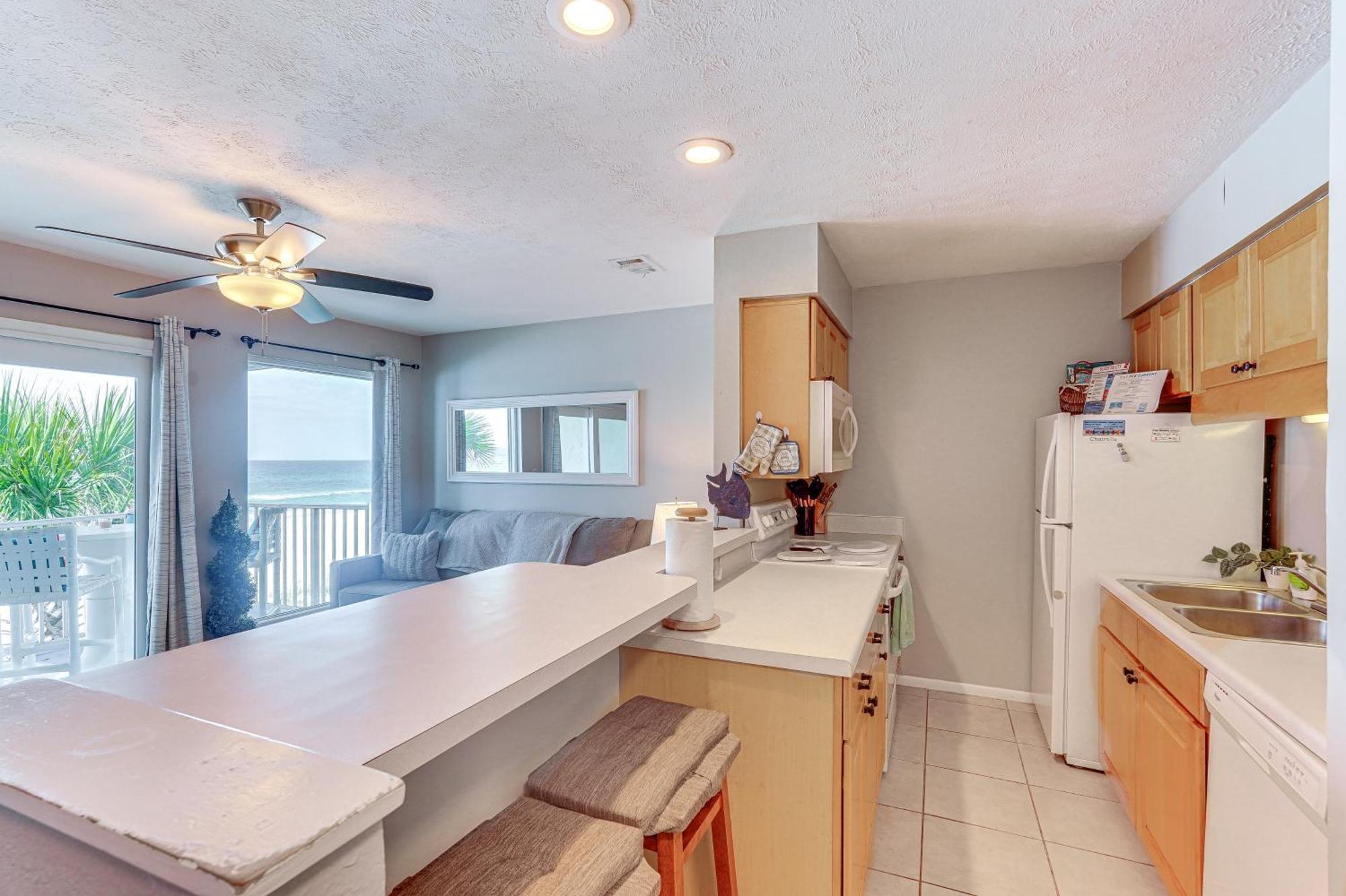 Oceanfront Panama With Balcony! Panama City Beach
