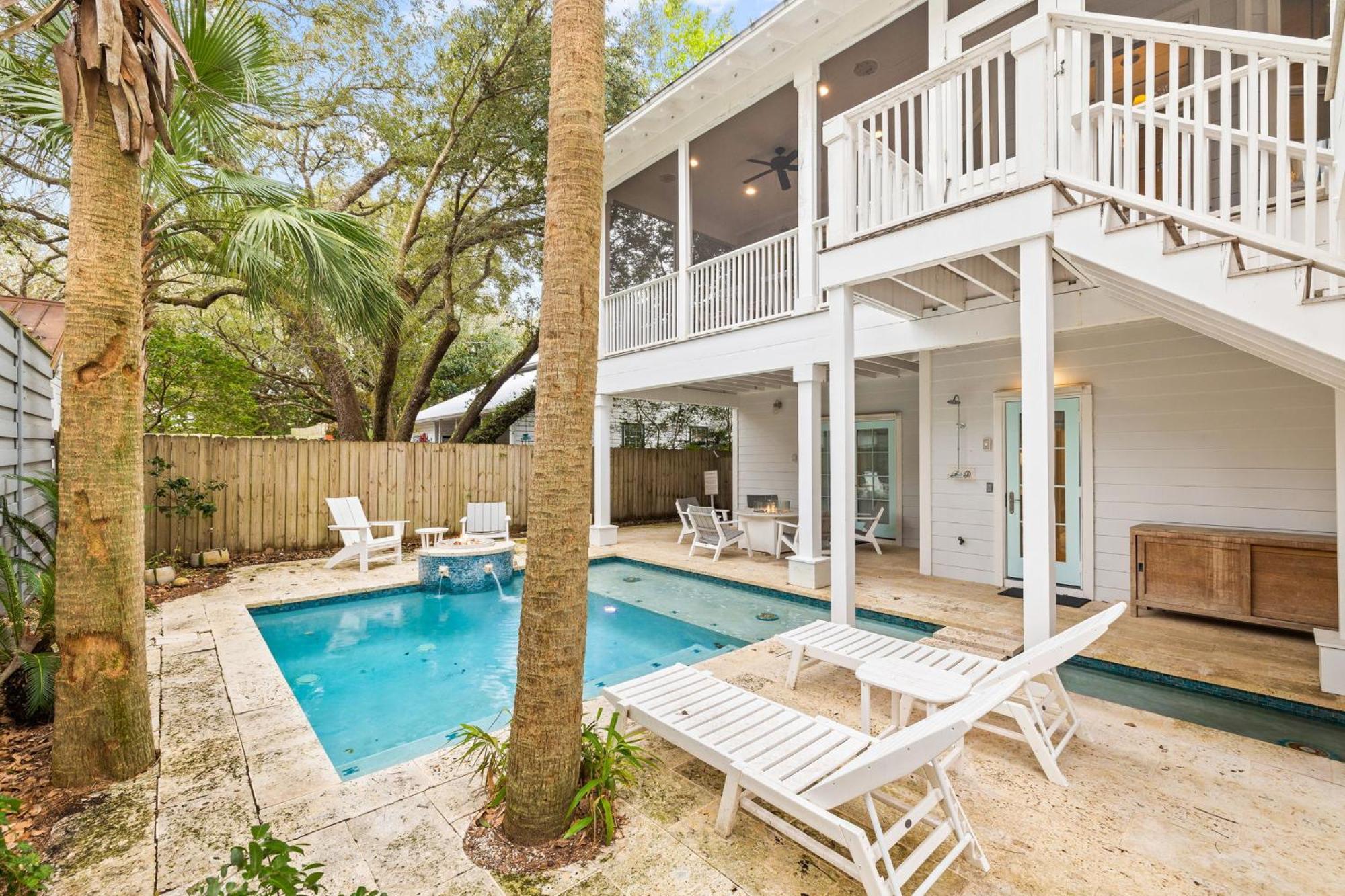 Serenity Now - Private Pool,5 Bikes,gulf Views, Steps To The And Seaside! *