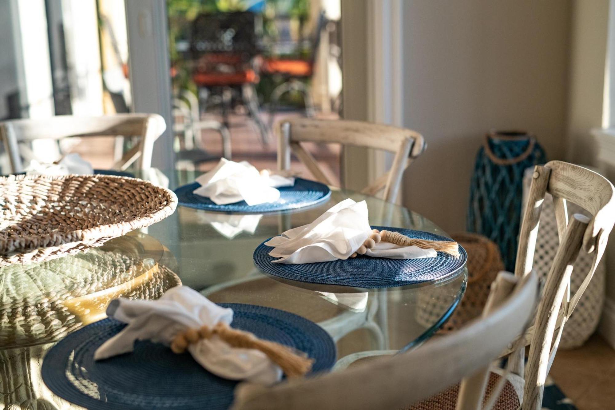 La Casa Costiera 12 * Holmes Beach