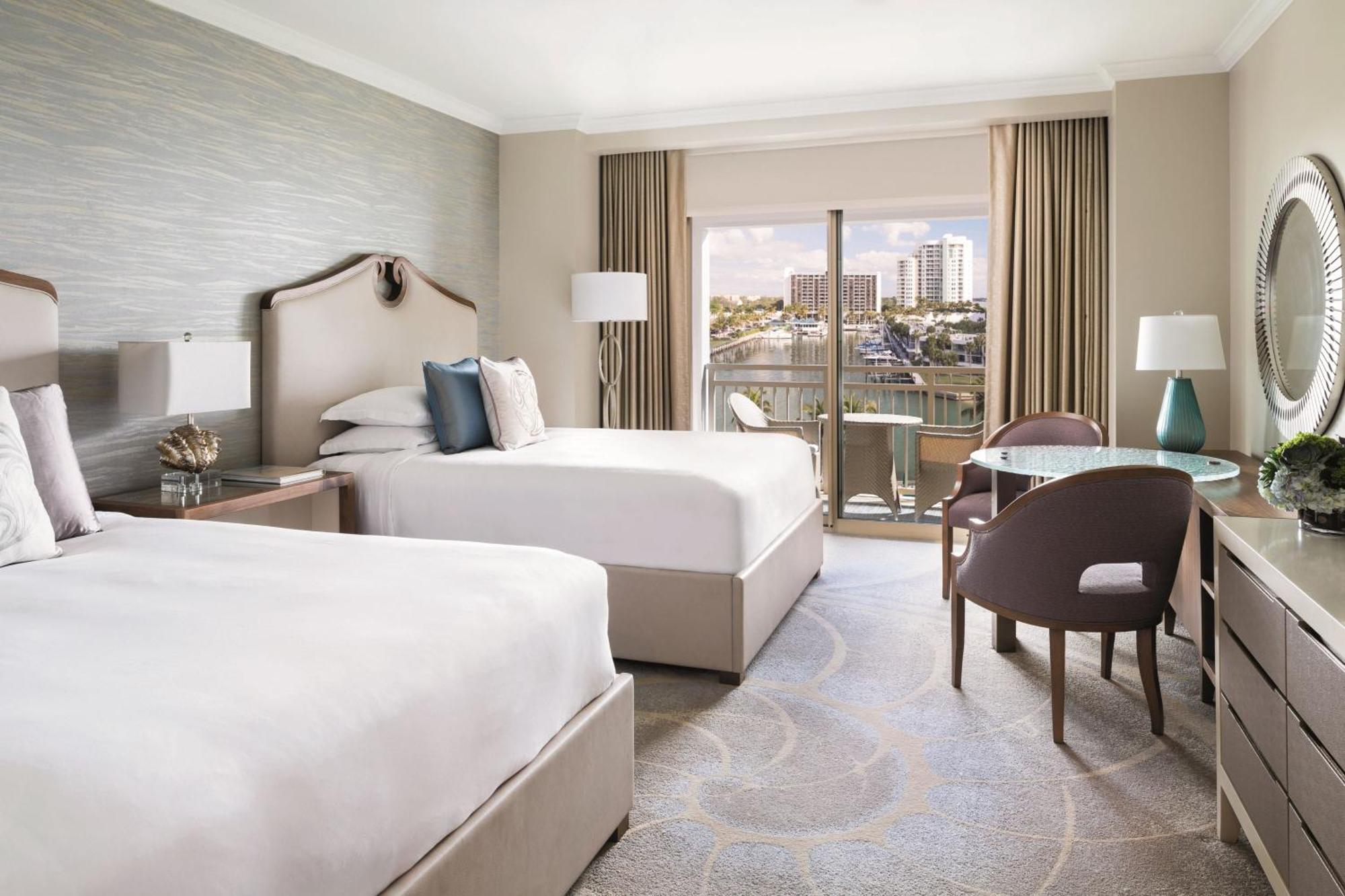 The Ritz-carlton, Hotel