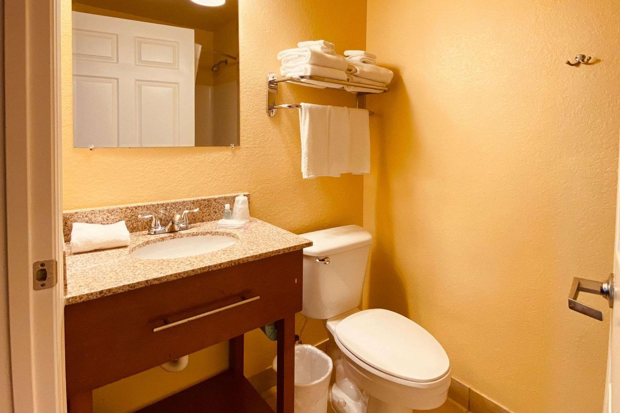 Hotel Suburban Myers Cape Coral Fort Myers