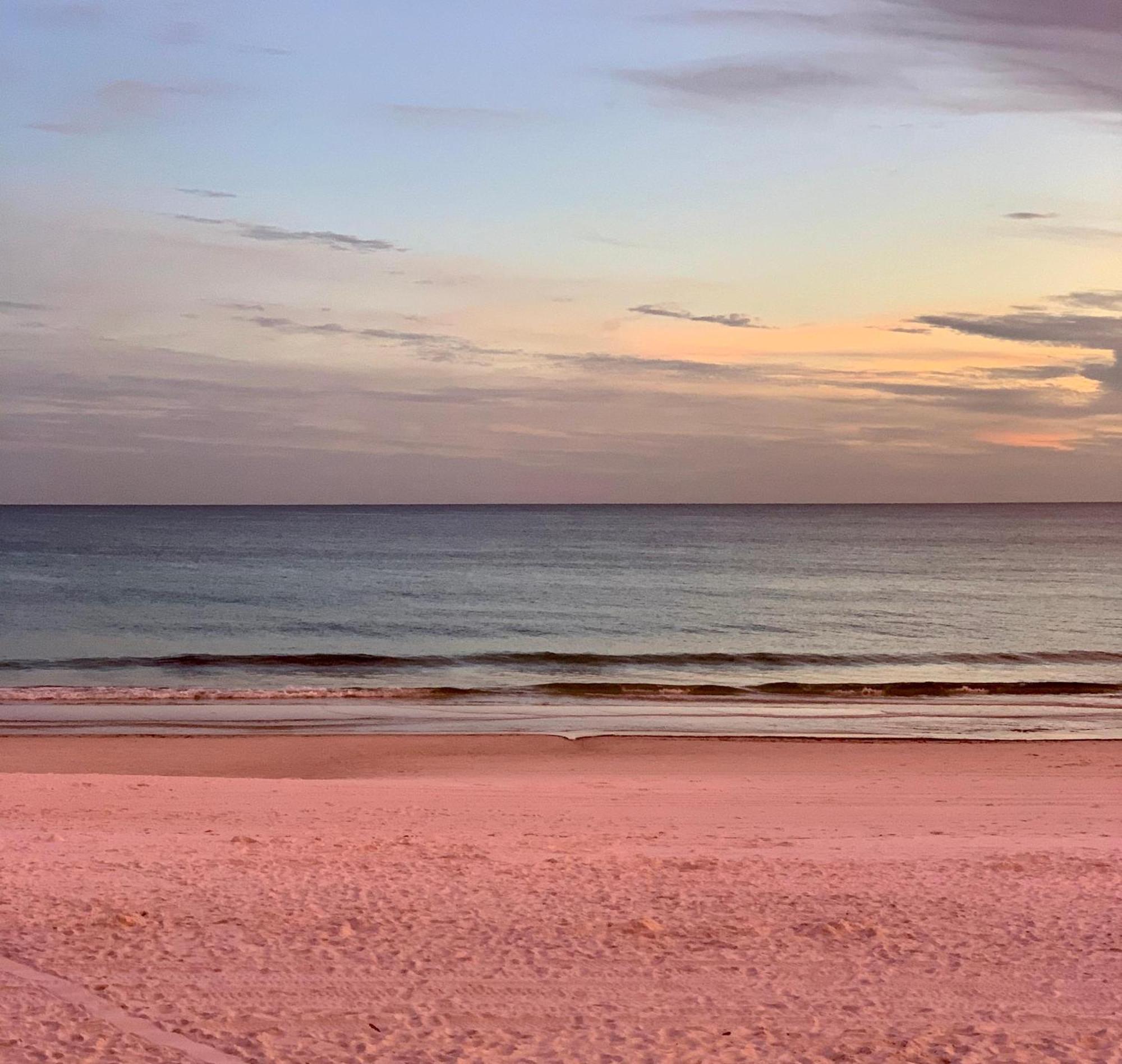 Nautilus 2411 Gulf View 2 Bedroom 4th Floor Free Service Fort Walton Beach