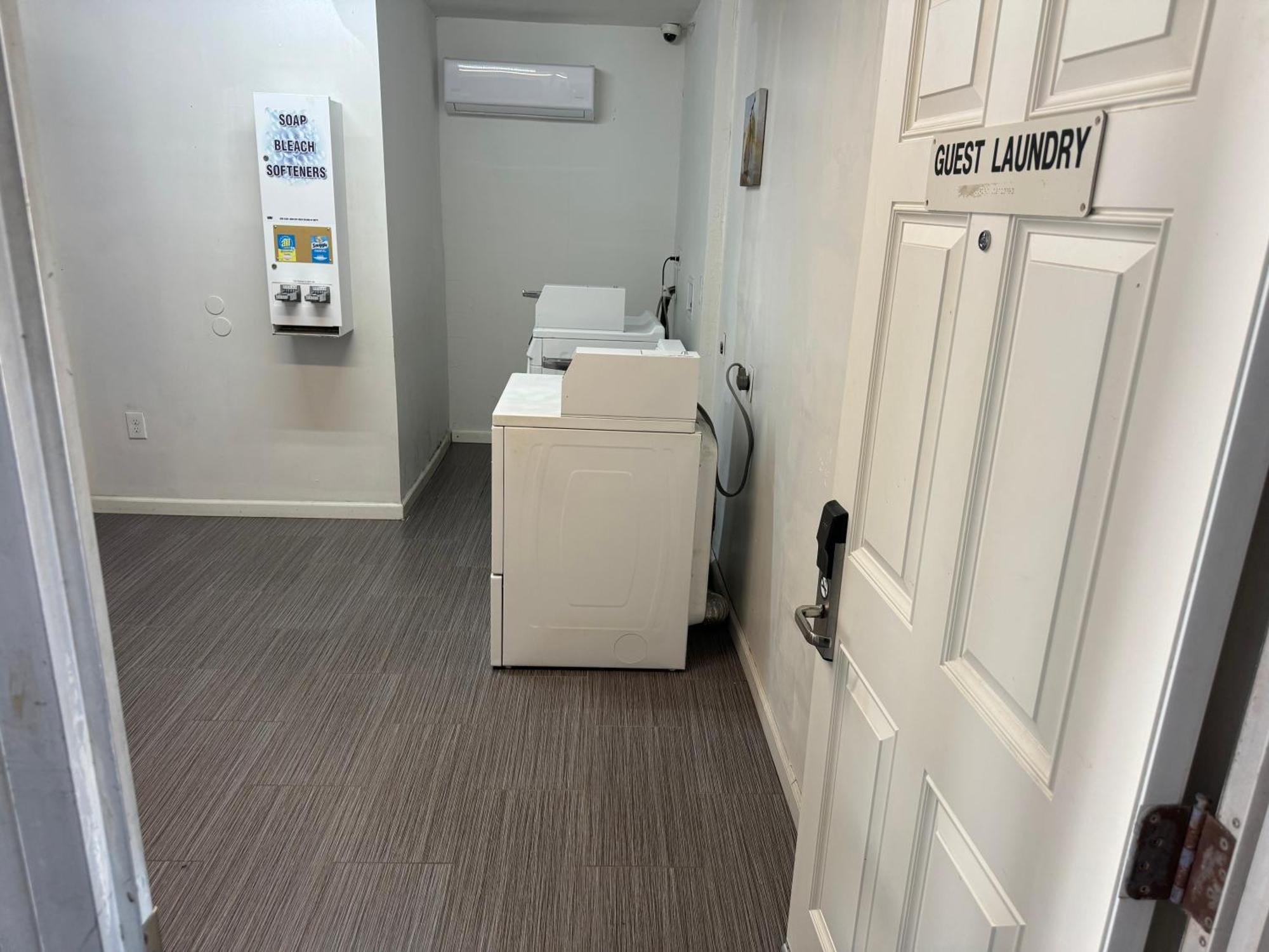 6 Englewood, Fl Hotel
