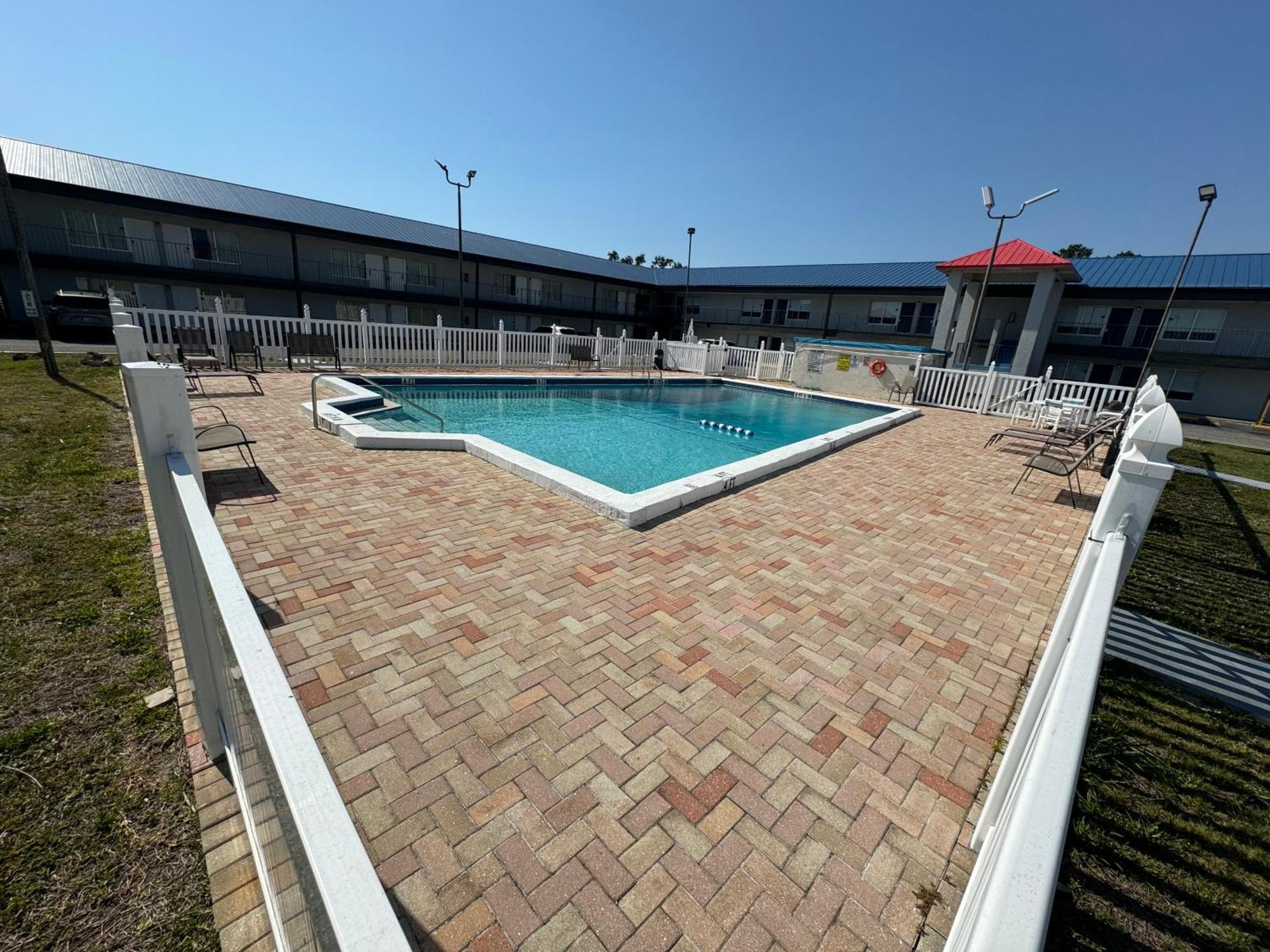 6 Englewood, Fl Hotel 2*