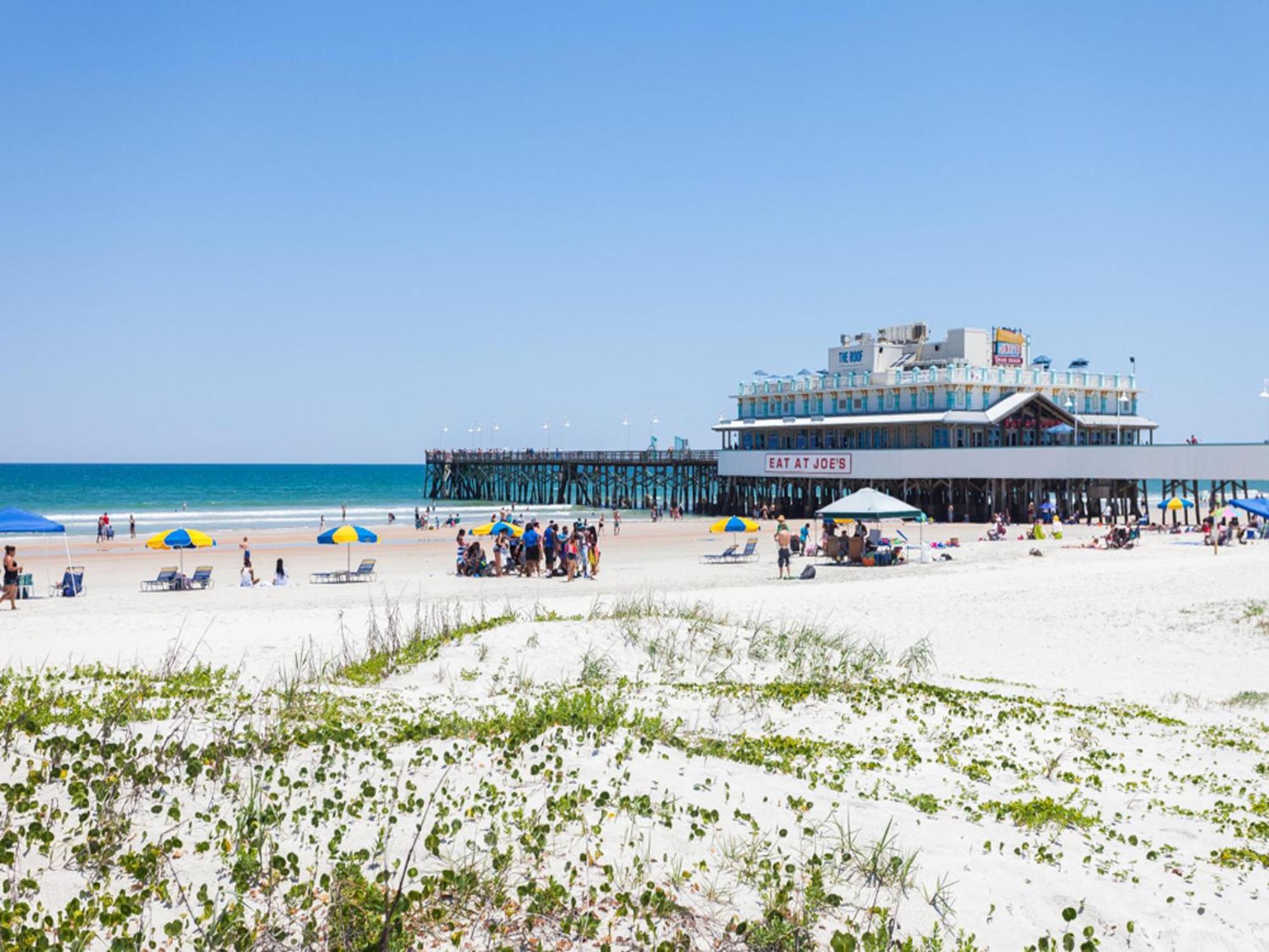 Shores Club 505 *