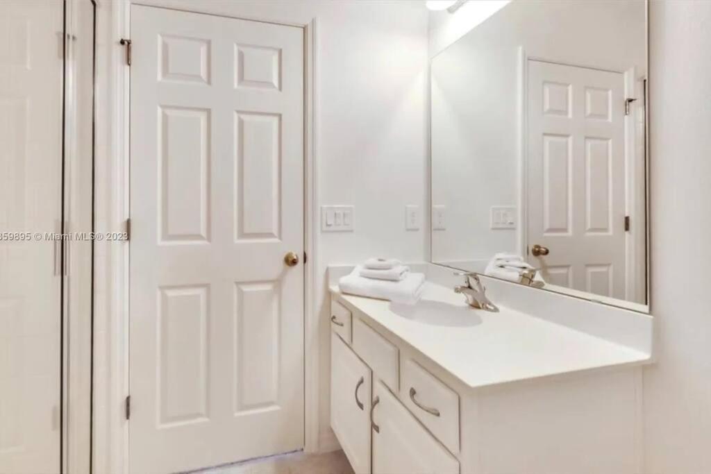 Holiday home 610 At Watersong & Pool Davenport