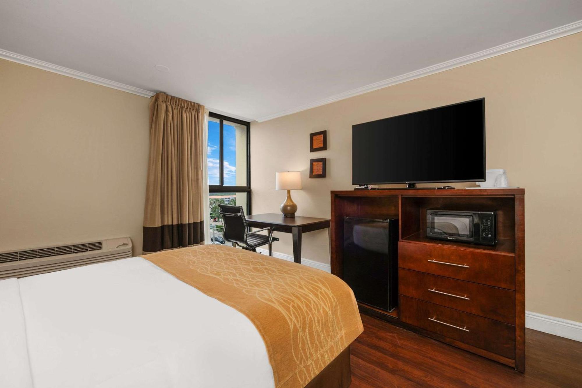 Comfort Oceanside Deerfield 3* Deerfield Beach