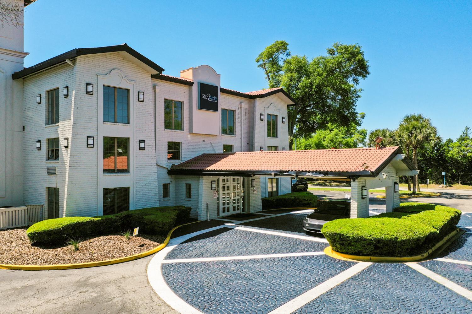 Soho Inn And Suites Jacksonville North 2*