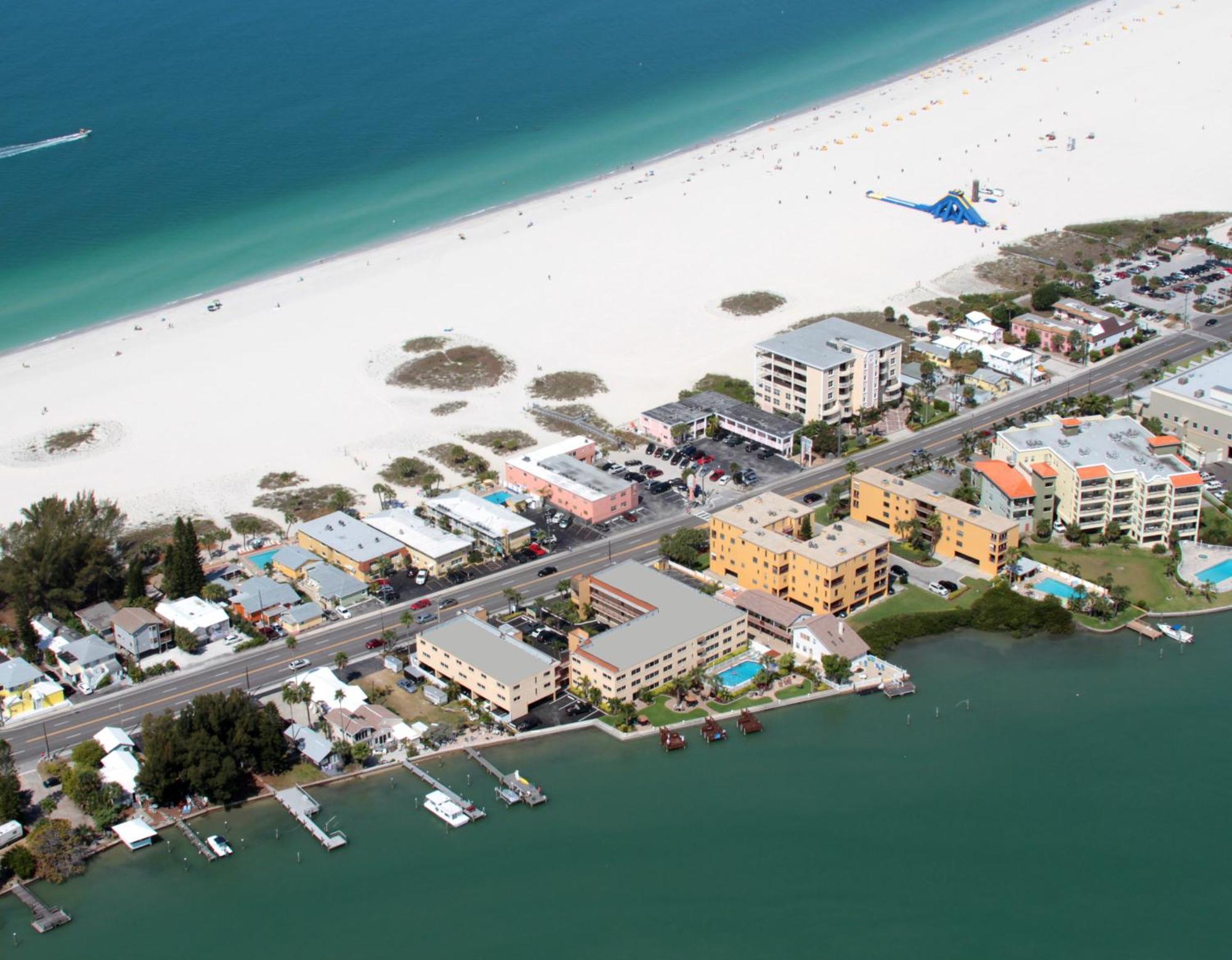 Aparthotel Westwinds Waterfront 3*