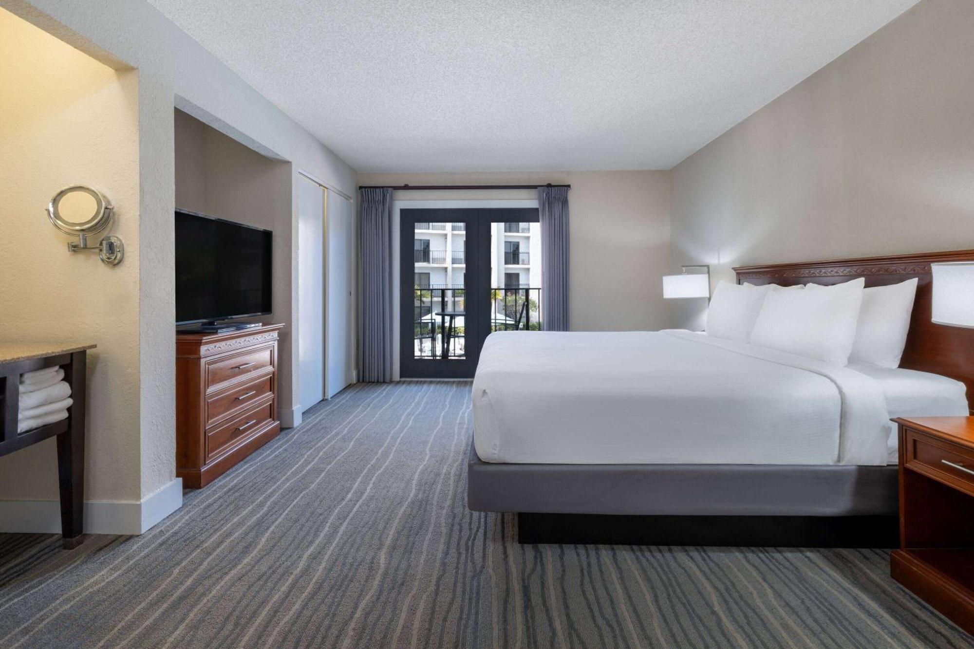 Wyndham Hotel