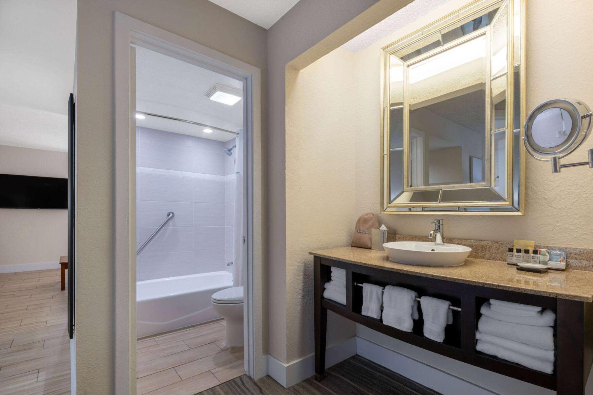 Hotel Wyndham 3*