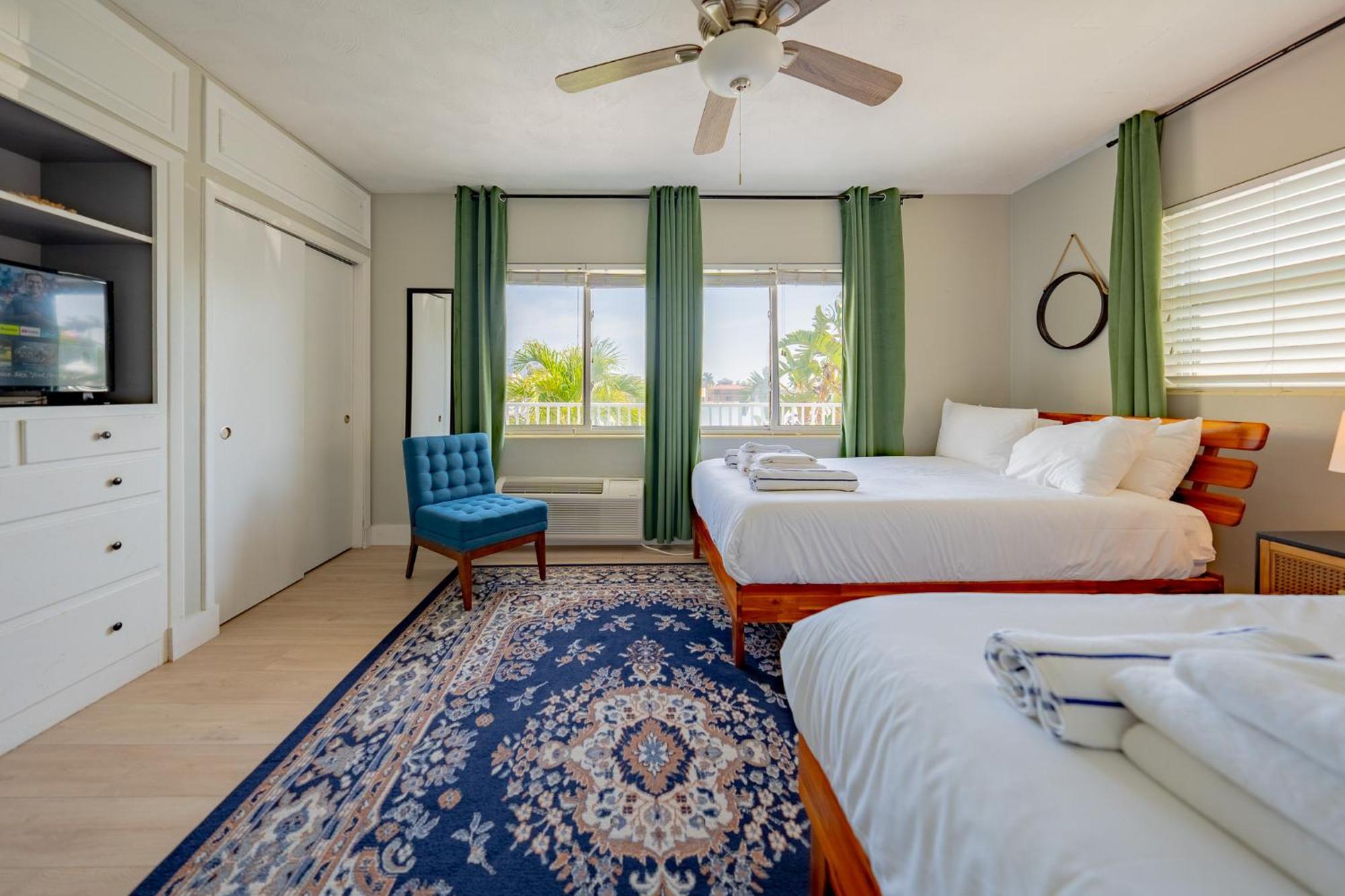 Tropical Breeze Clearwater Beach