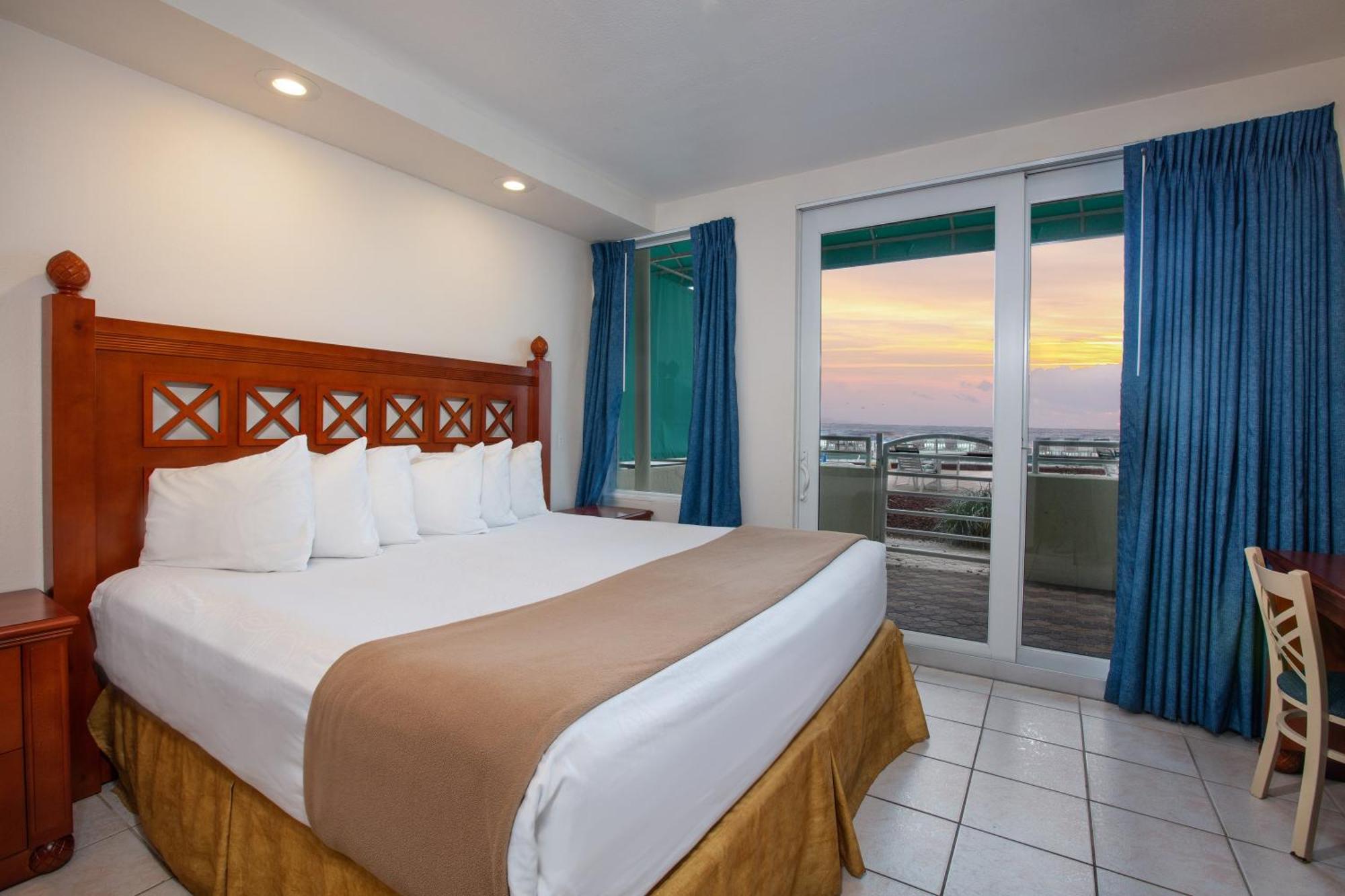 Westgate Harbour Resort 3*