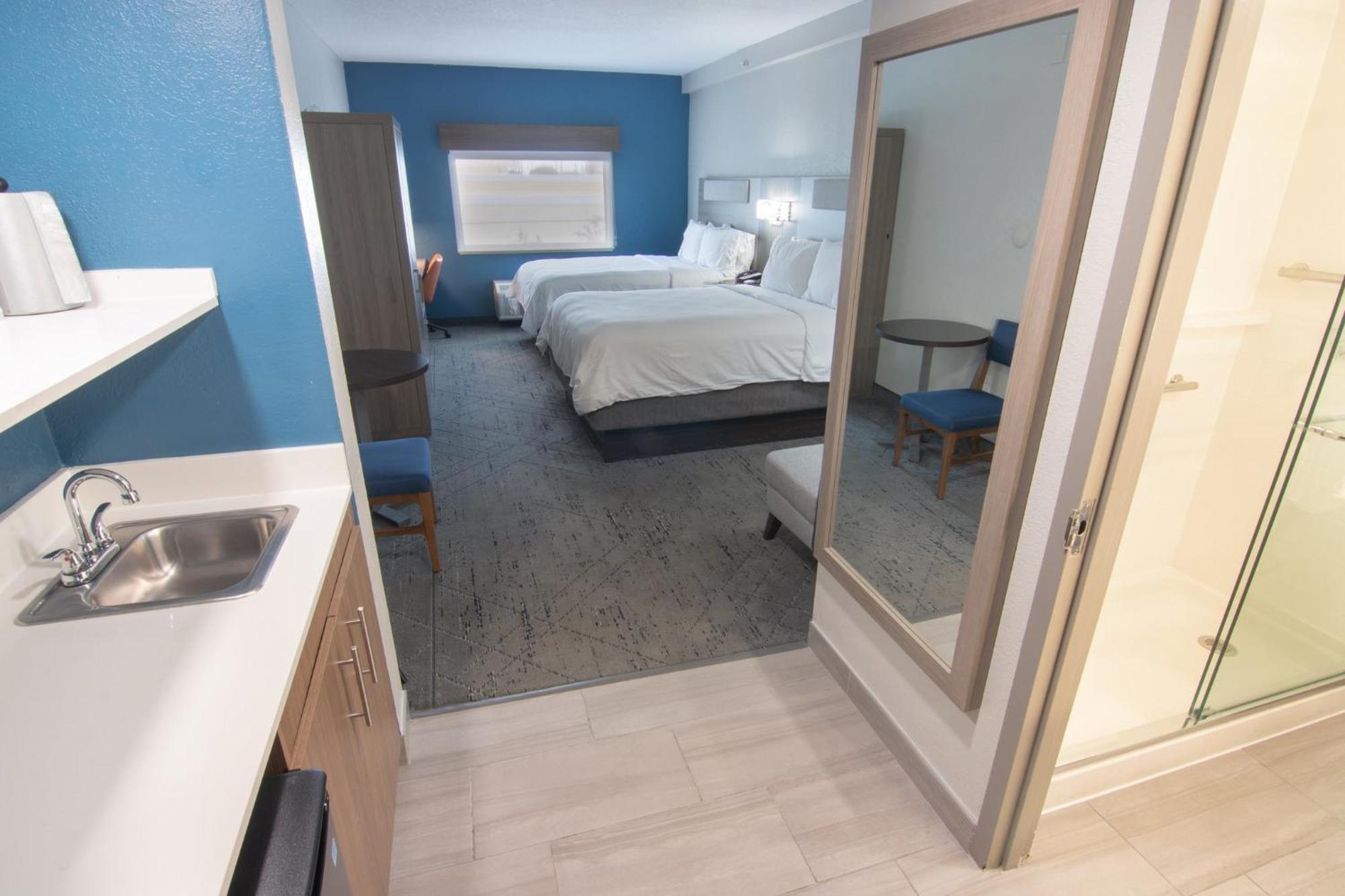 Hotel Express And Lauderdale Airport West By Ihg 3*
