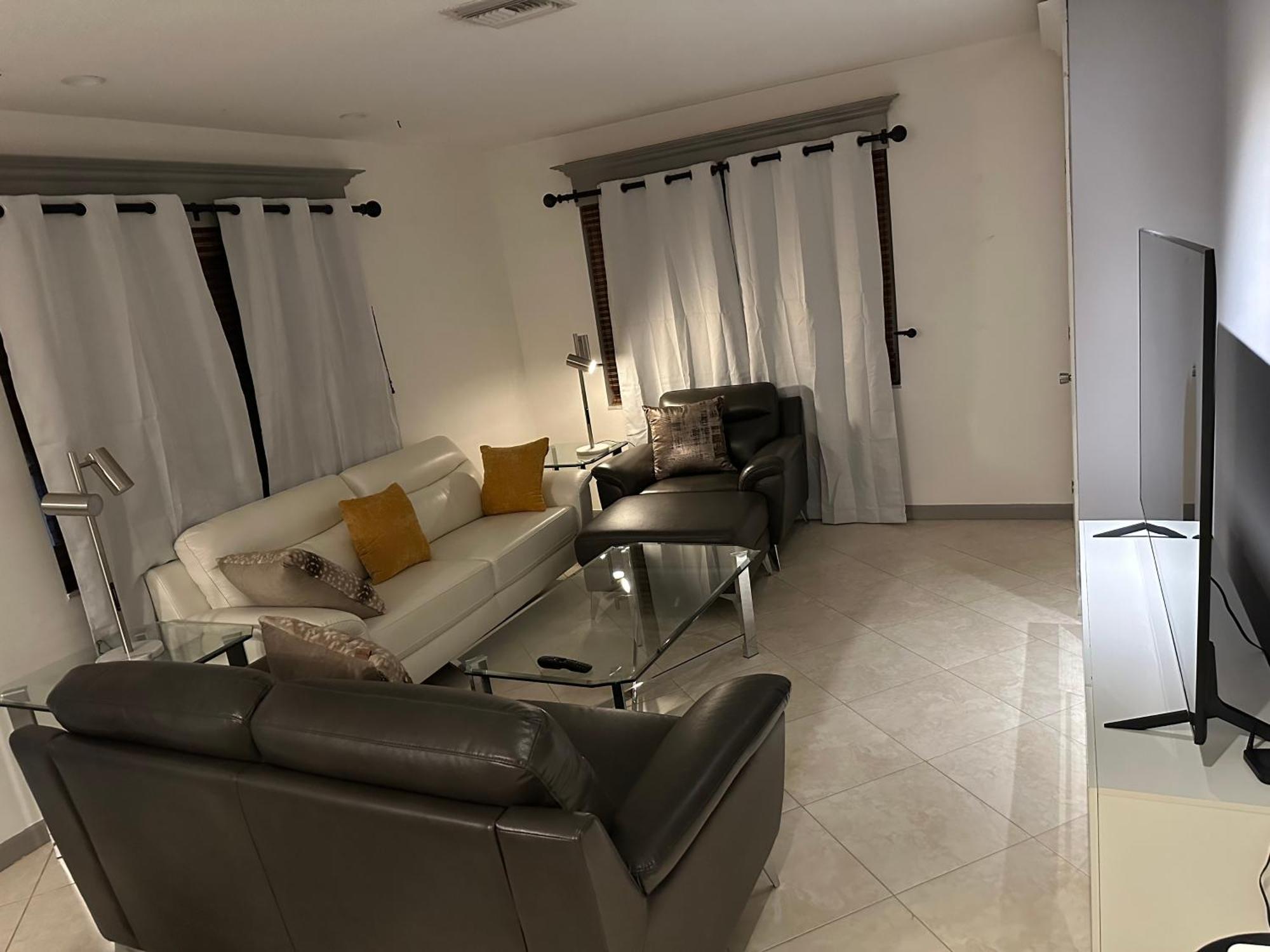 Elles Place Guest house *