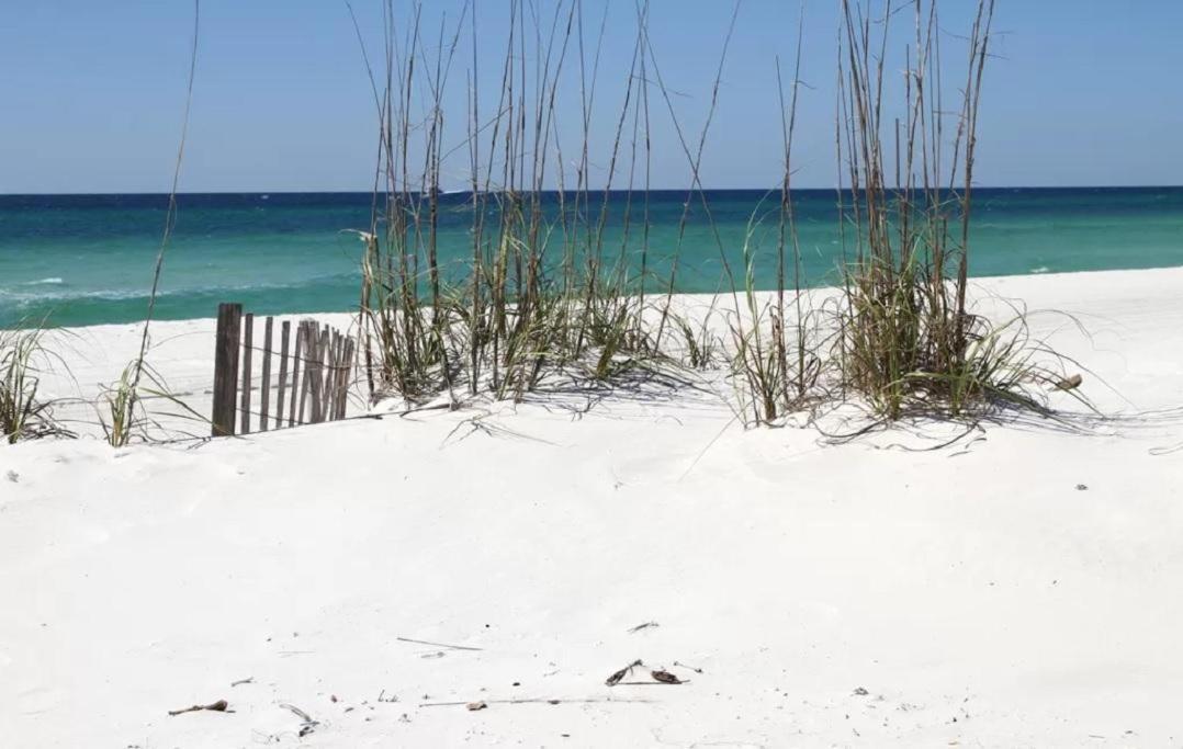 Holiday home Salty Breeze