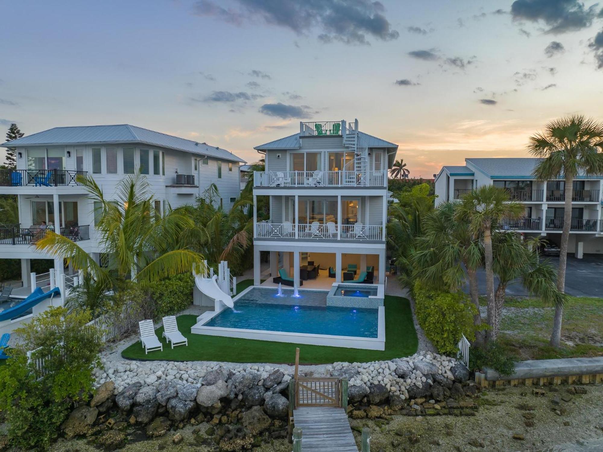 Salt Life Holiday home