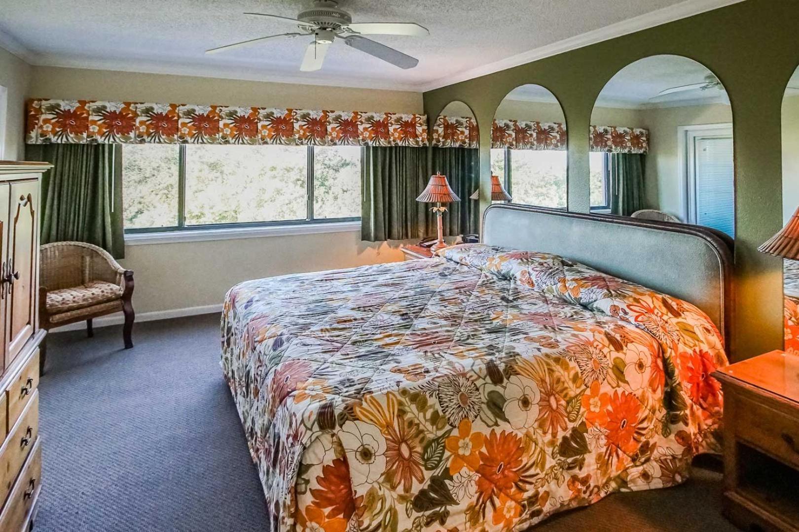 Pebble Hotel 4*