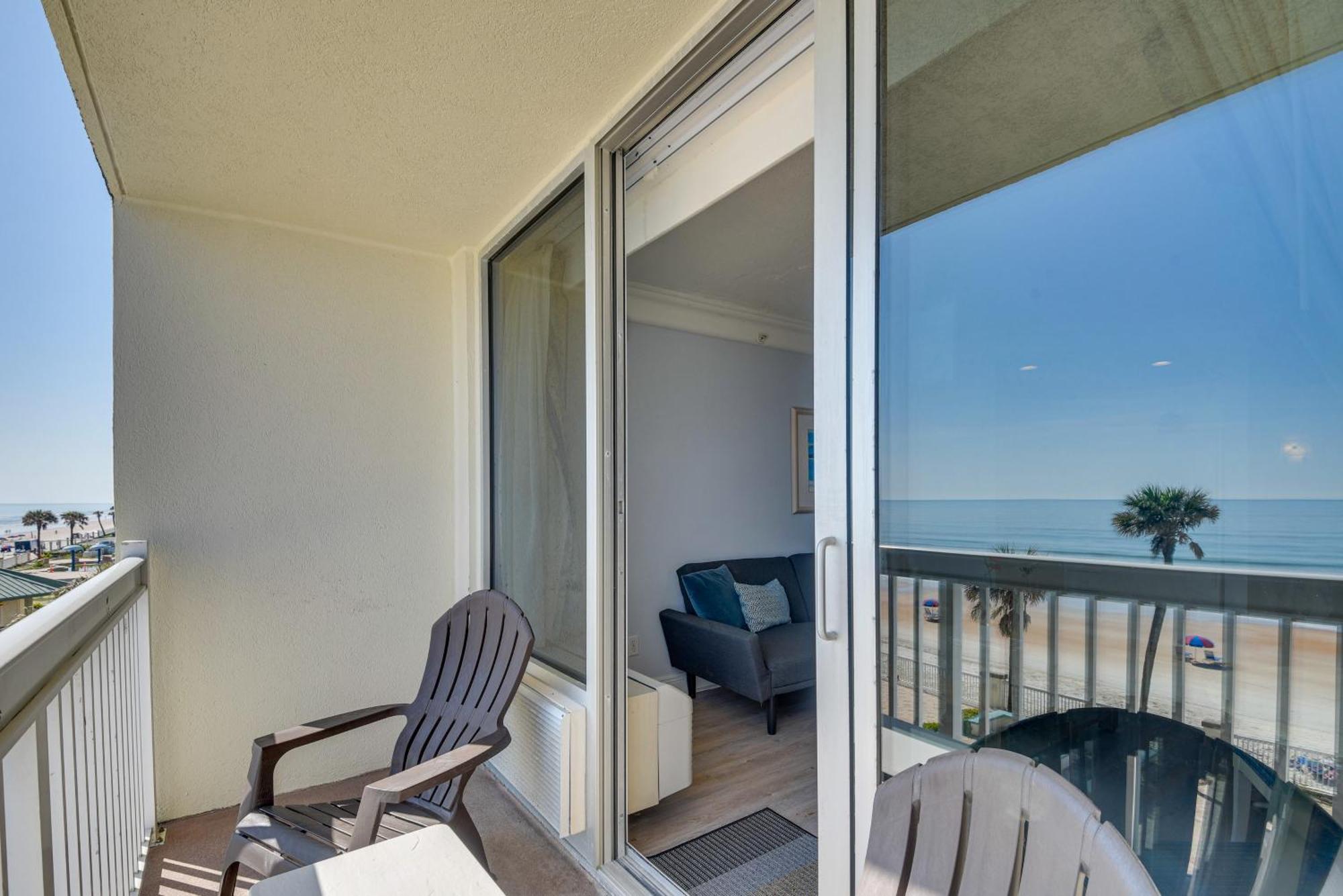 Beachfront Daytona Vacation With Balcony Apartment Daytona Beach