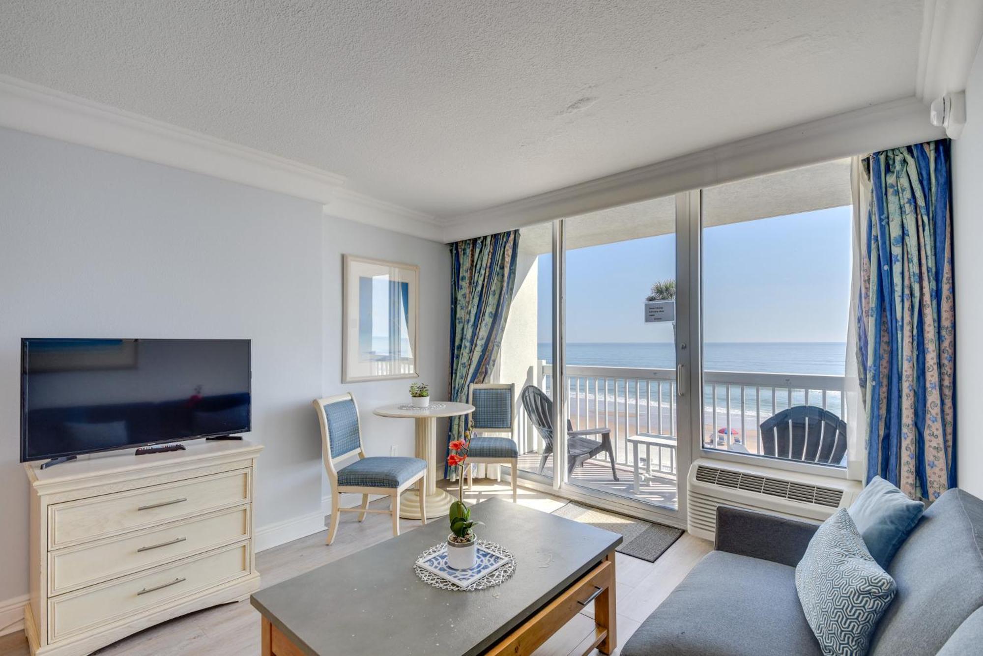 Beachfront Daytona Vacation With Balcony Daytona Beach
