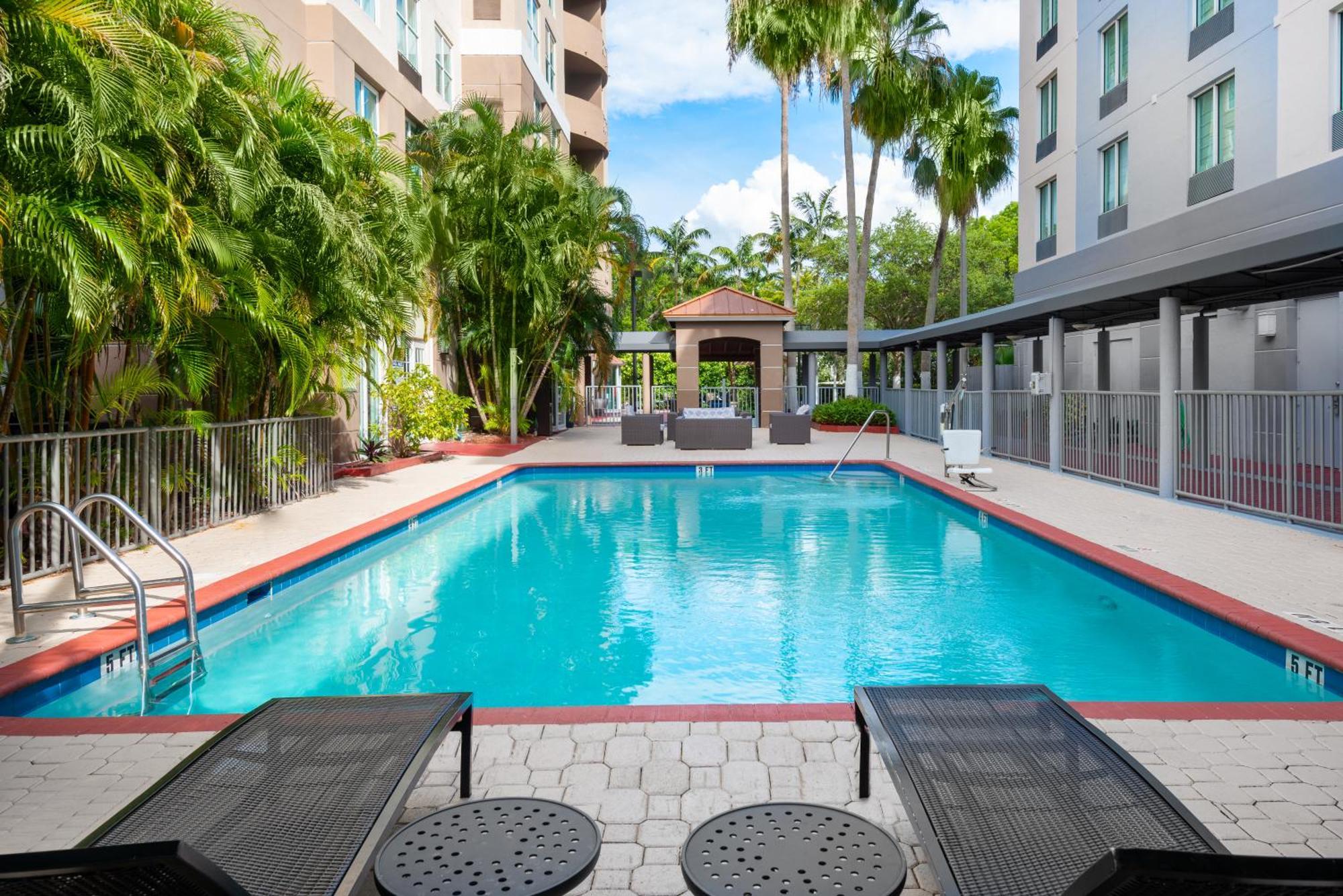 Miami-doral Area By Ihg Hotel 4*
