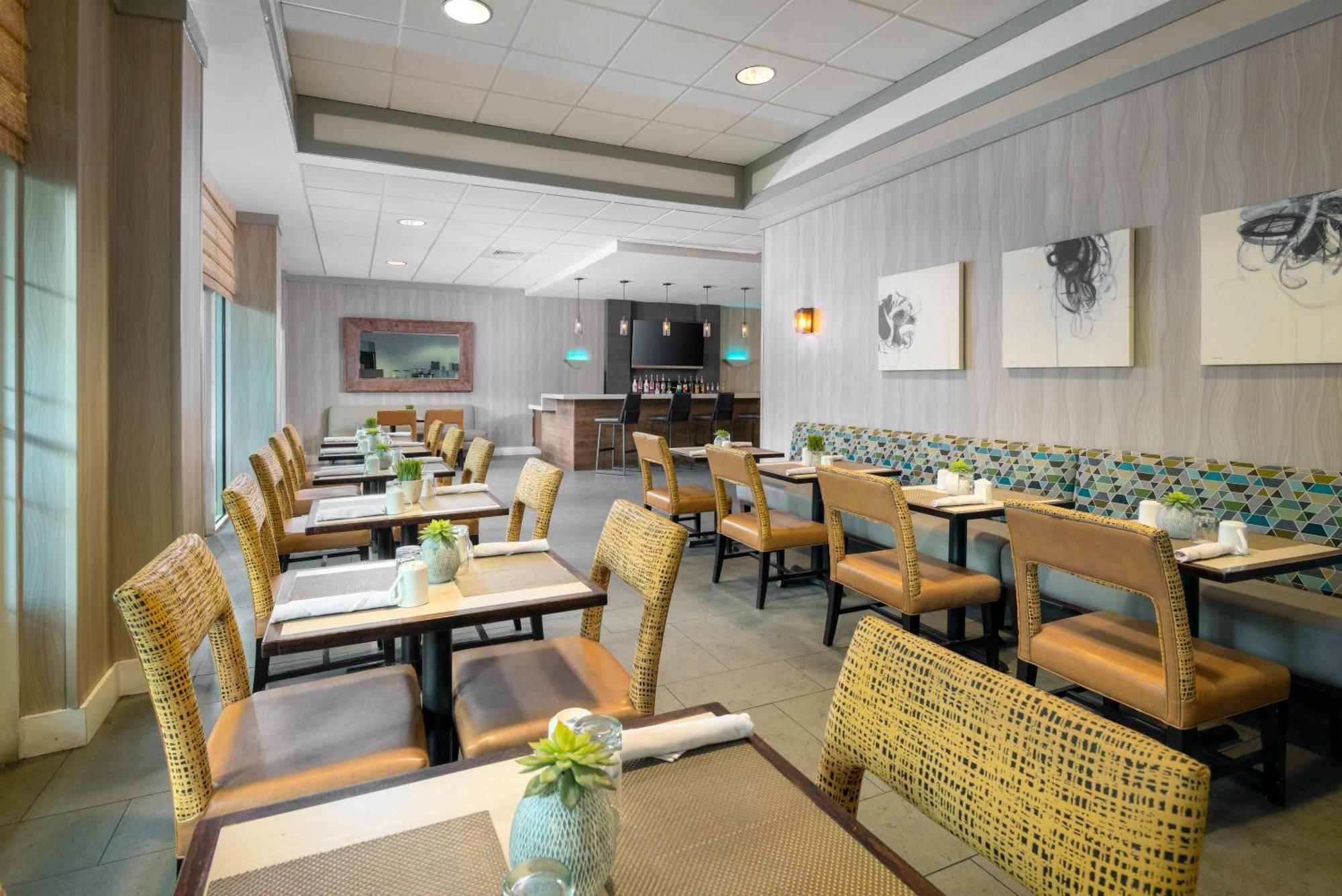 Miami-doral Area By Ihg 4*