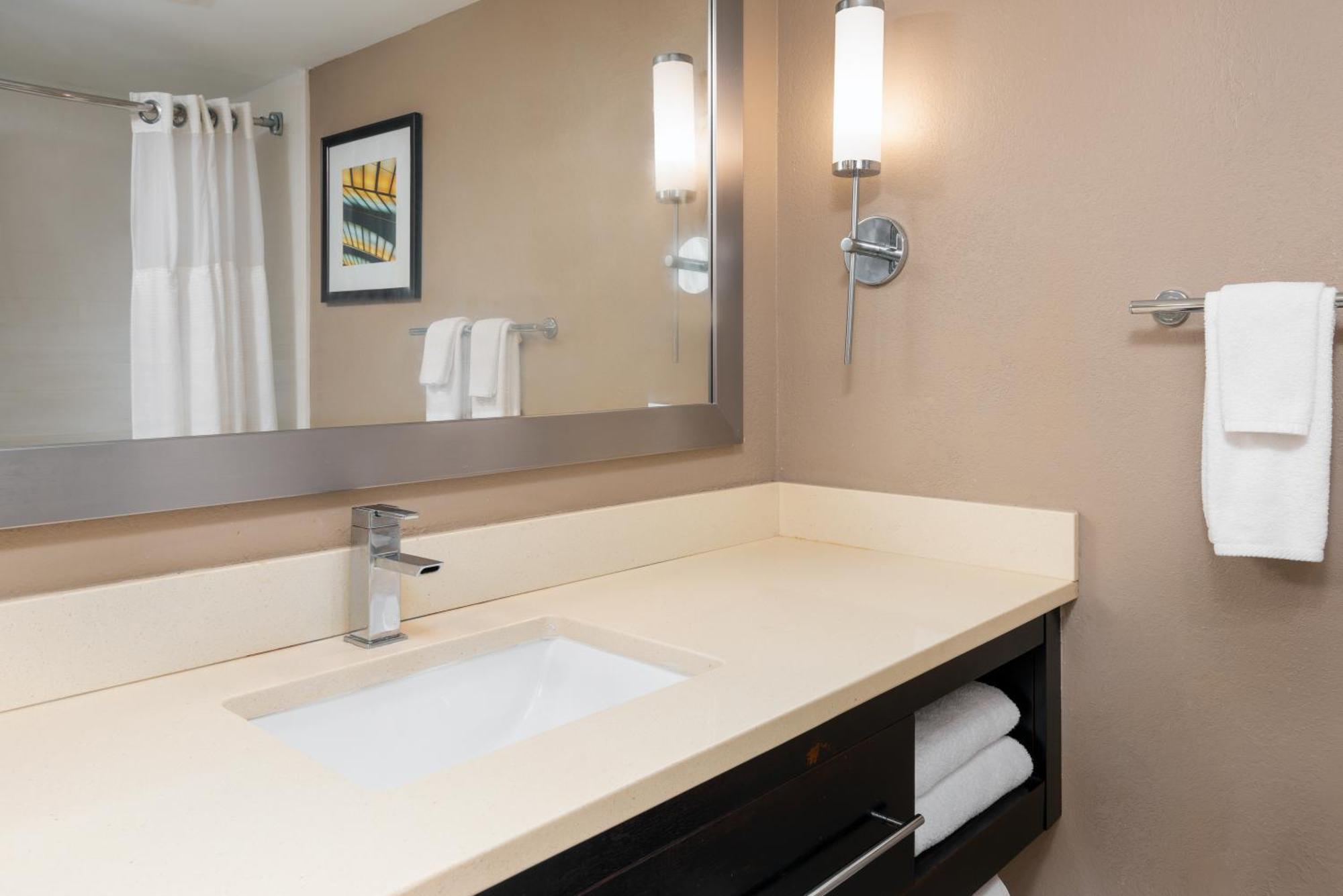 Hotel Miami-doral Area By Ihg
