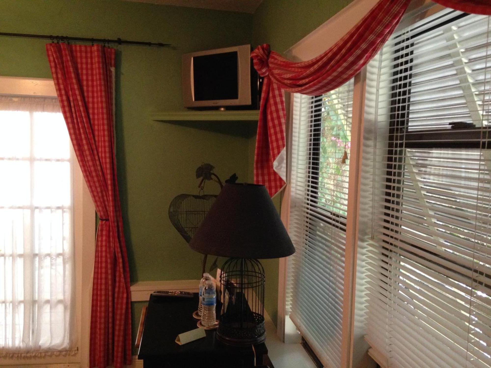 Mango Bed & Breakfast 3*